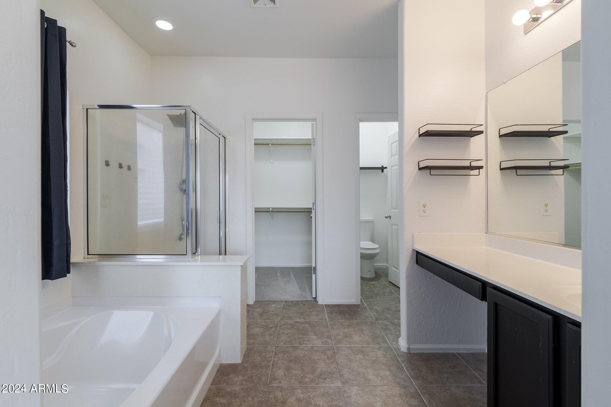 44175 W Knauss Drive Property Photo 16