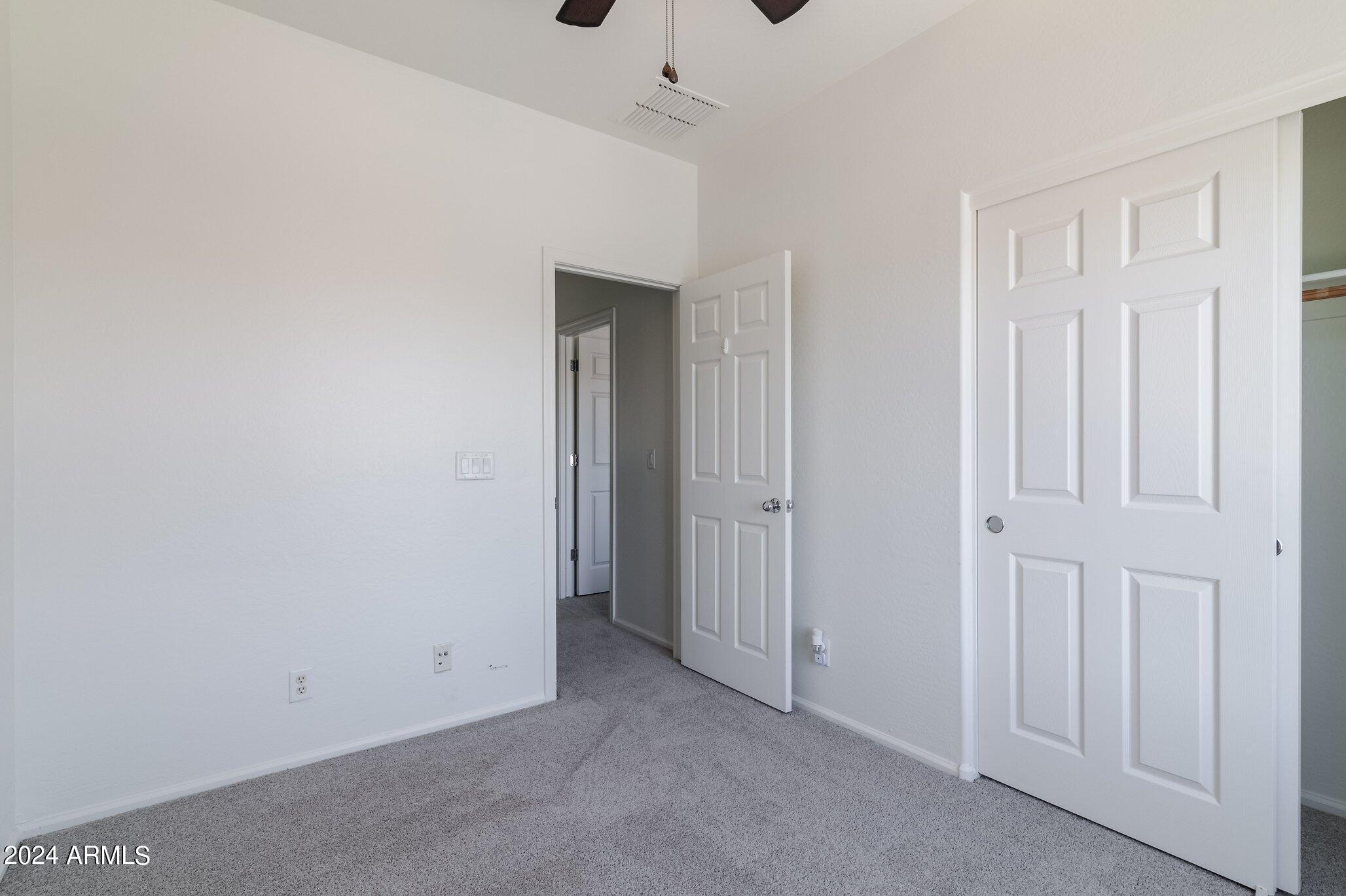 44175 W Knauss Drive Property Photo 22