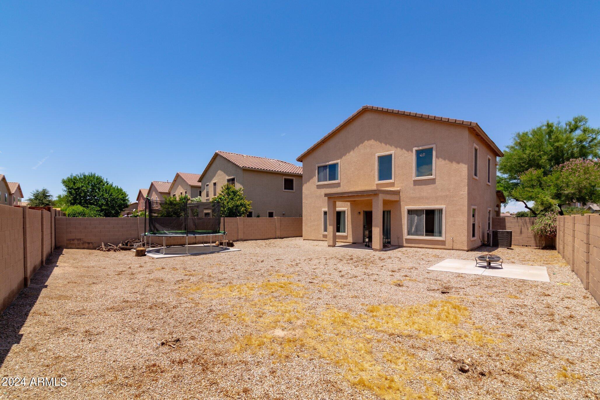 44175 W Knauss Drive Property Photo 23