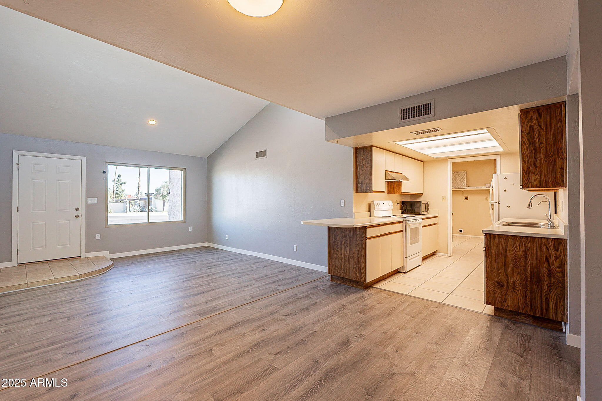 14236 N Saguaro Boulevard Property Photo 8
