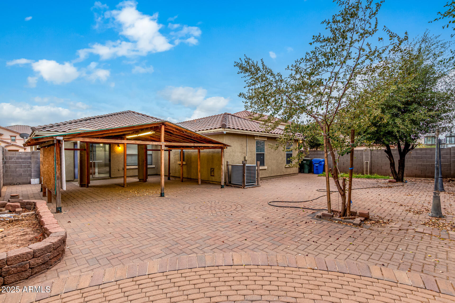 2440 W Bloch Road Property Photo 33