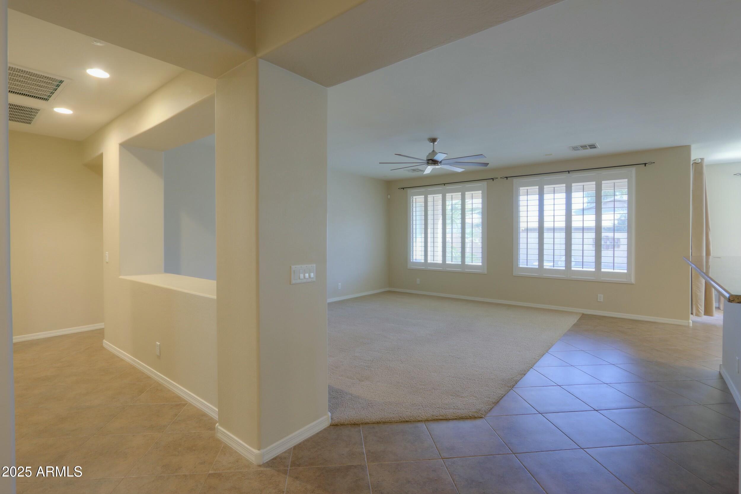 3214 N Desert Horizons Lane Property Photo 10