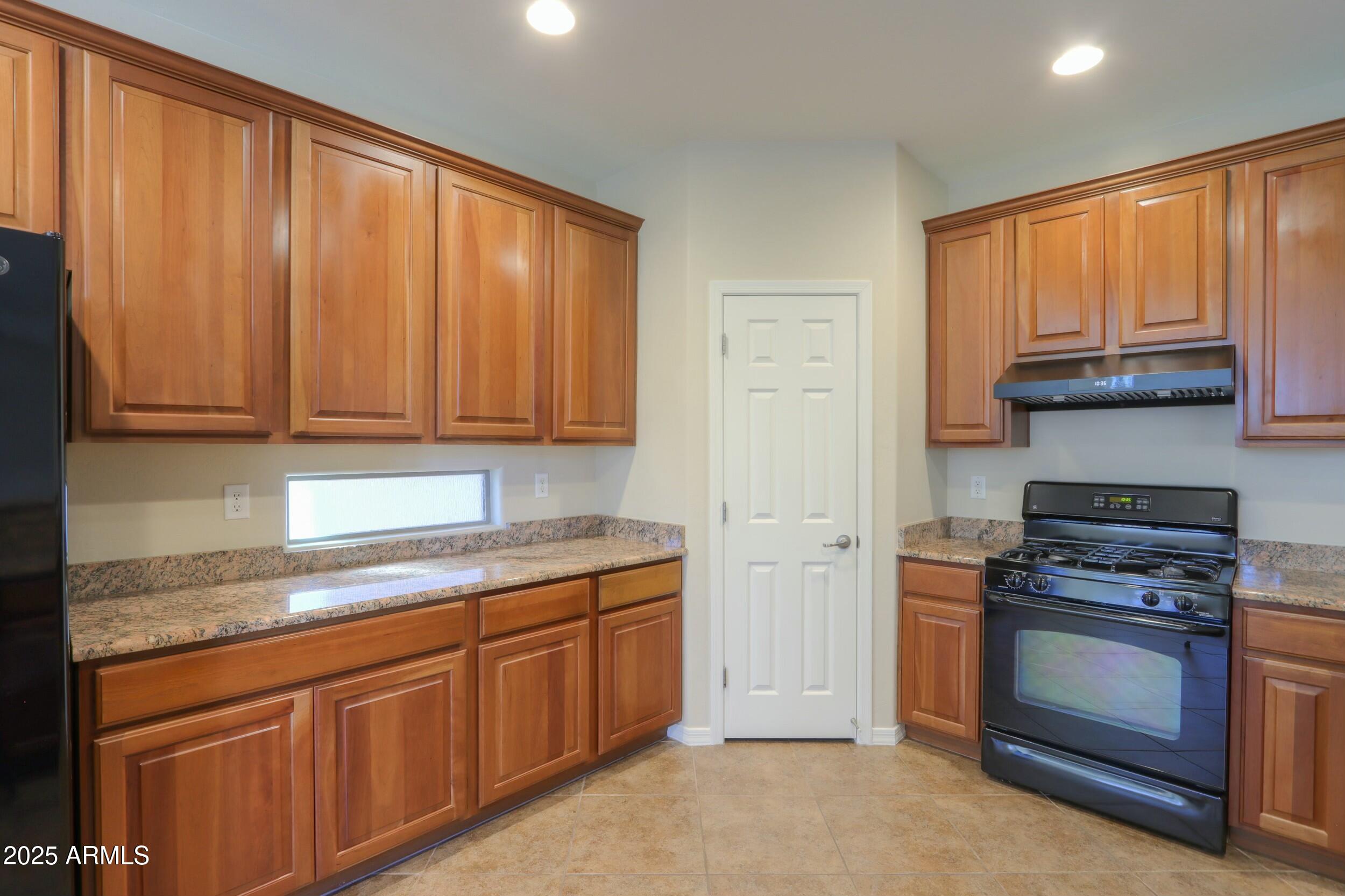 3214 N Desert Horizons Lane Property Photo 14