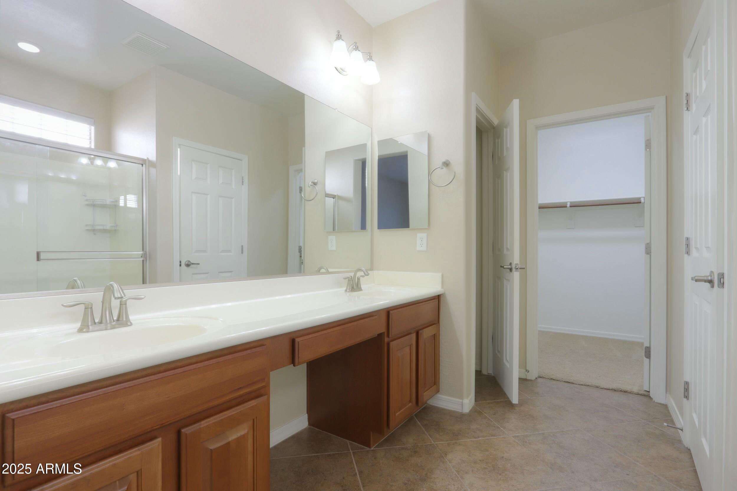 3214 N Desert Horizons Lane Property Photo 18
