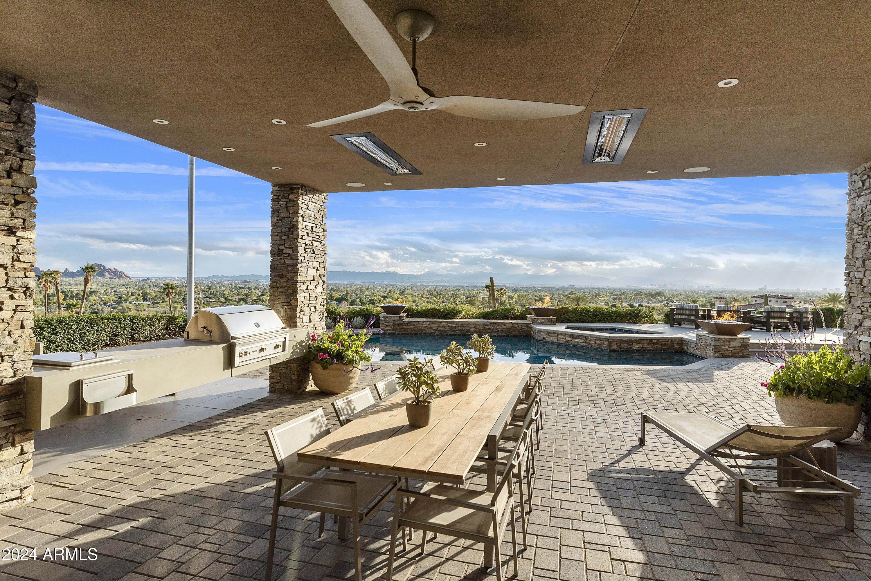 5630 E Rockridge Road Property Photo