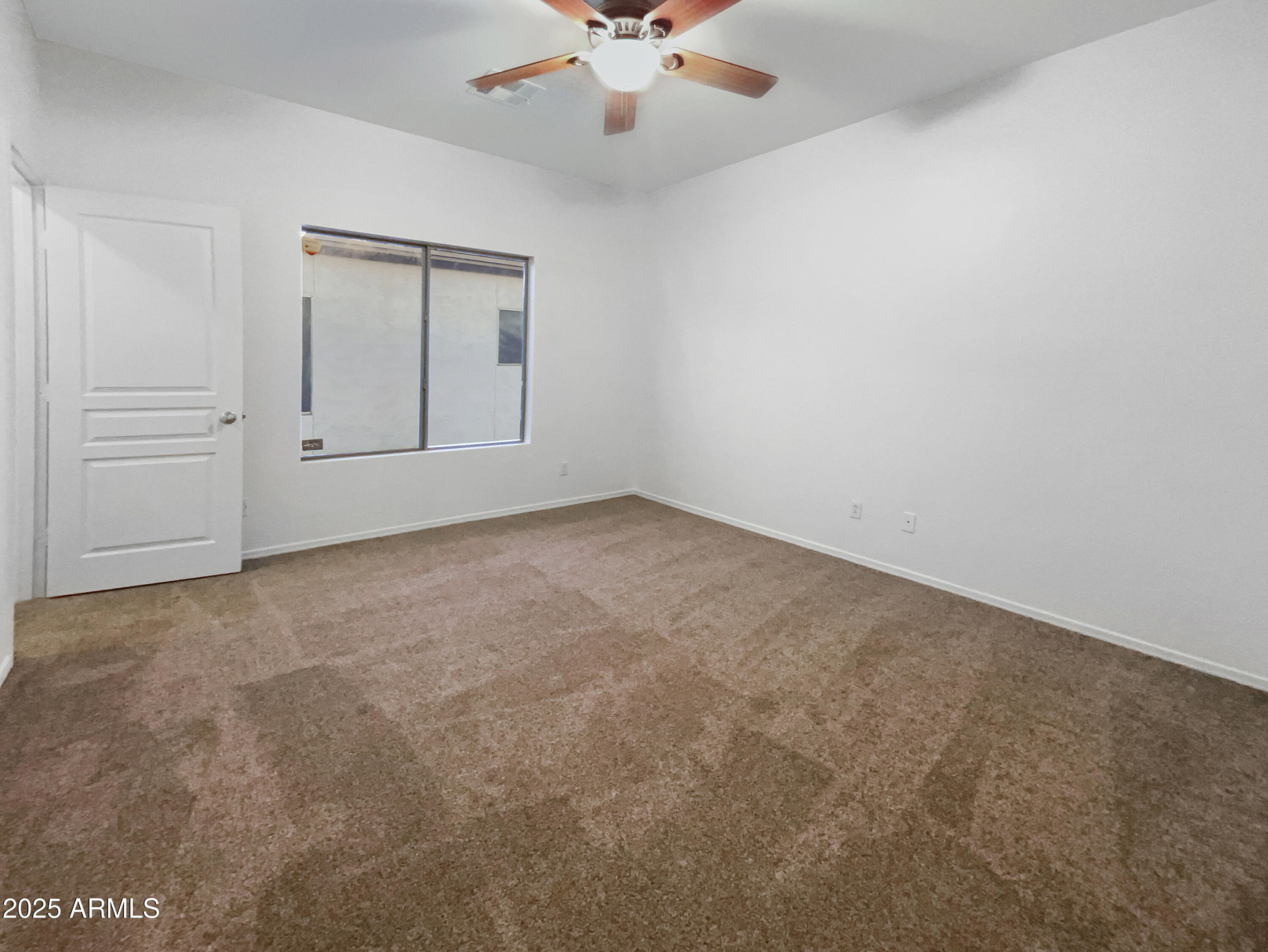 521 E Cheyenne Road Property Photo 16