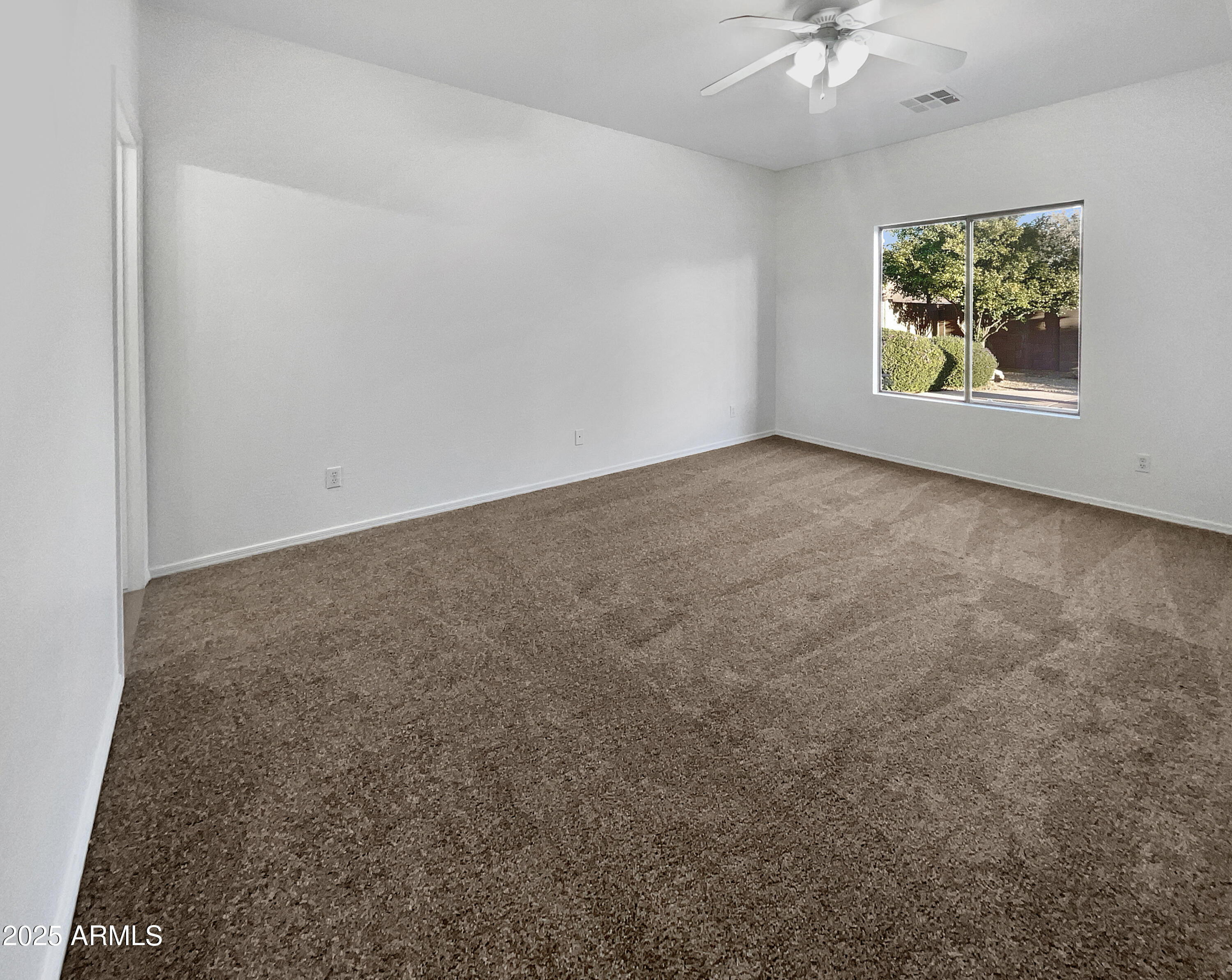 521 E Cheyenne Road Property Photo 18