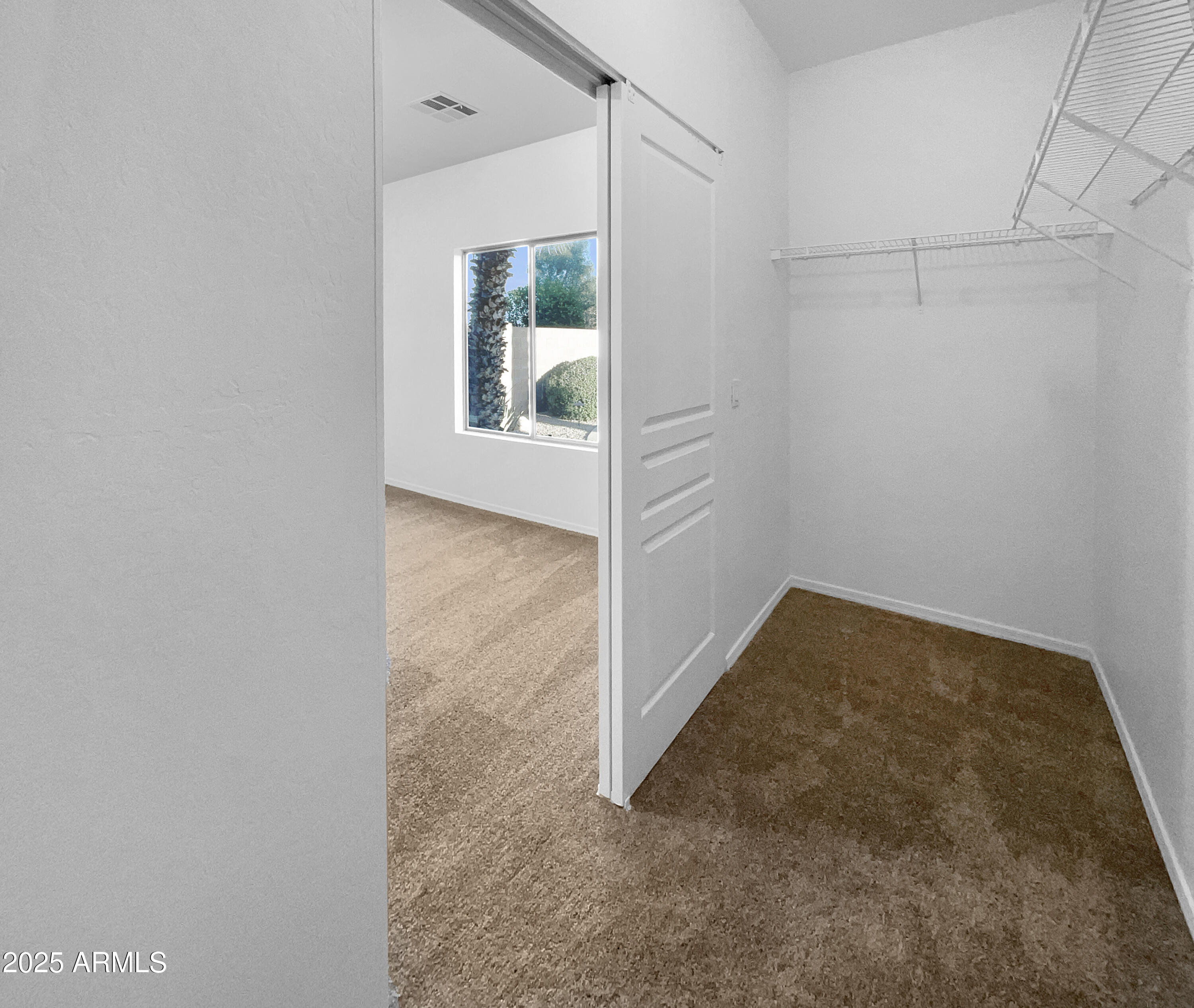 521 E Cheyenne Road Property Photo 20