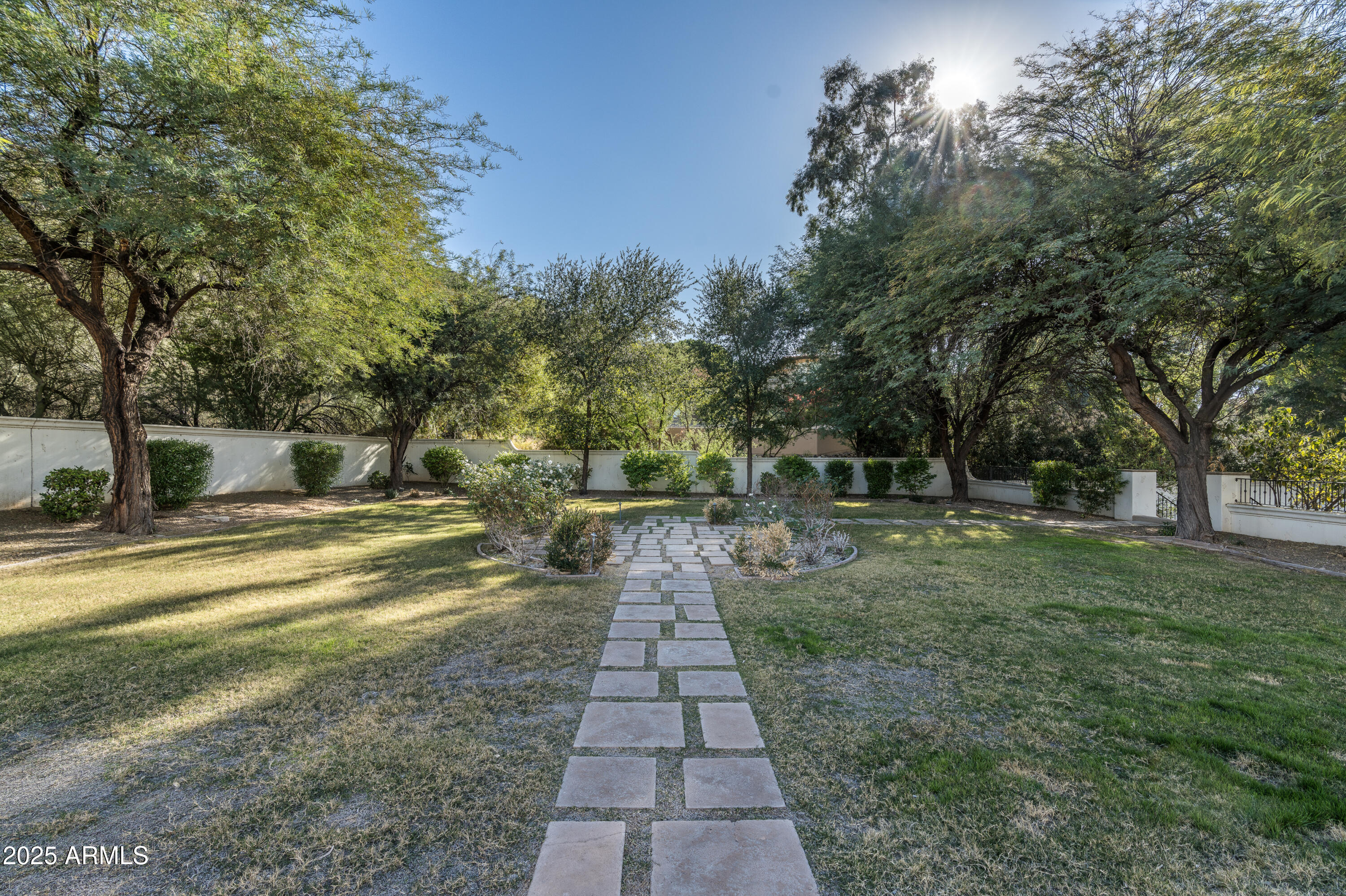 5301 E Roadrunner Road Property Photo 62