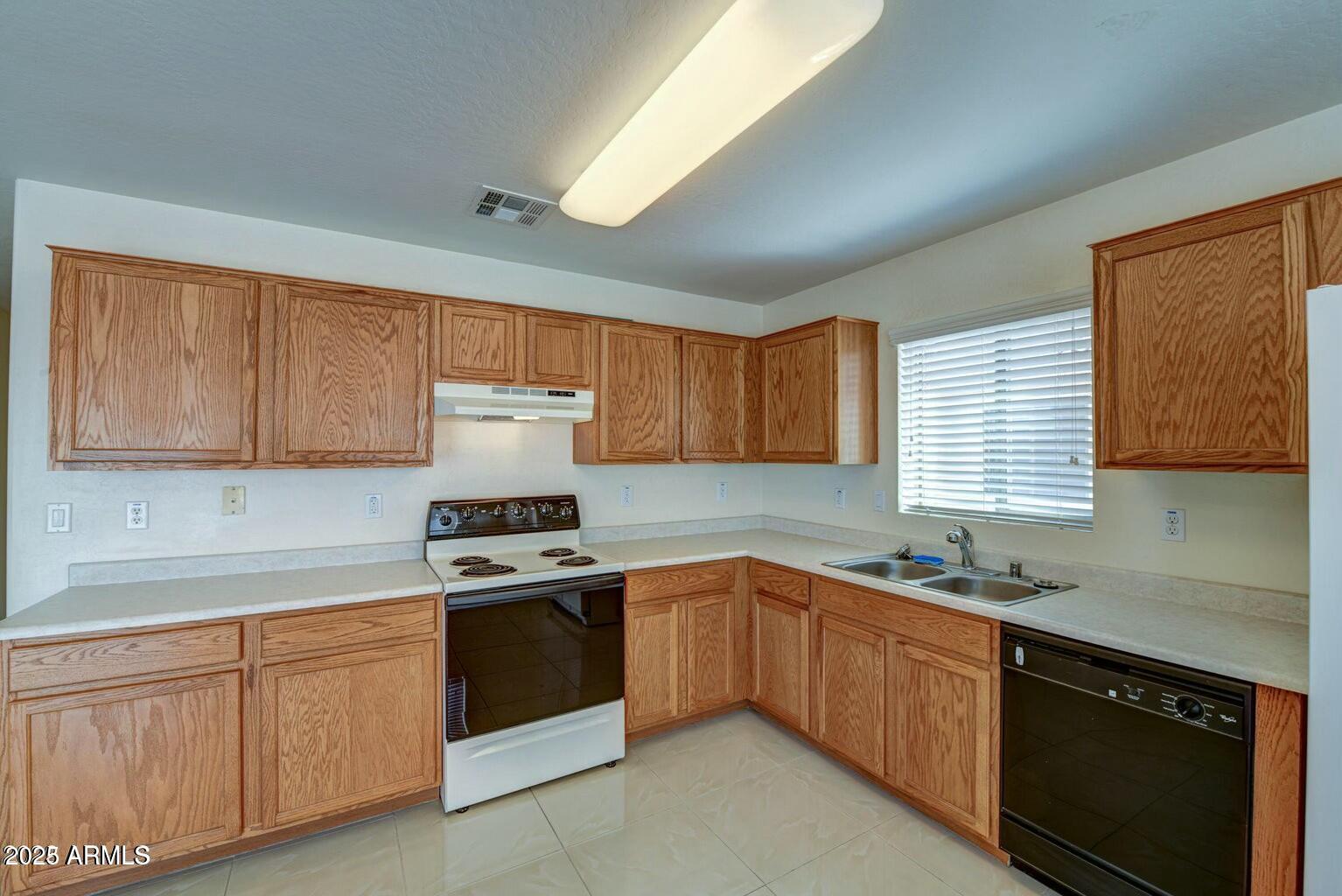 6849 E Haven Avenue Property Photo 7