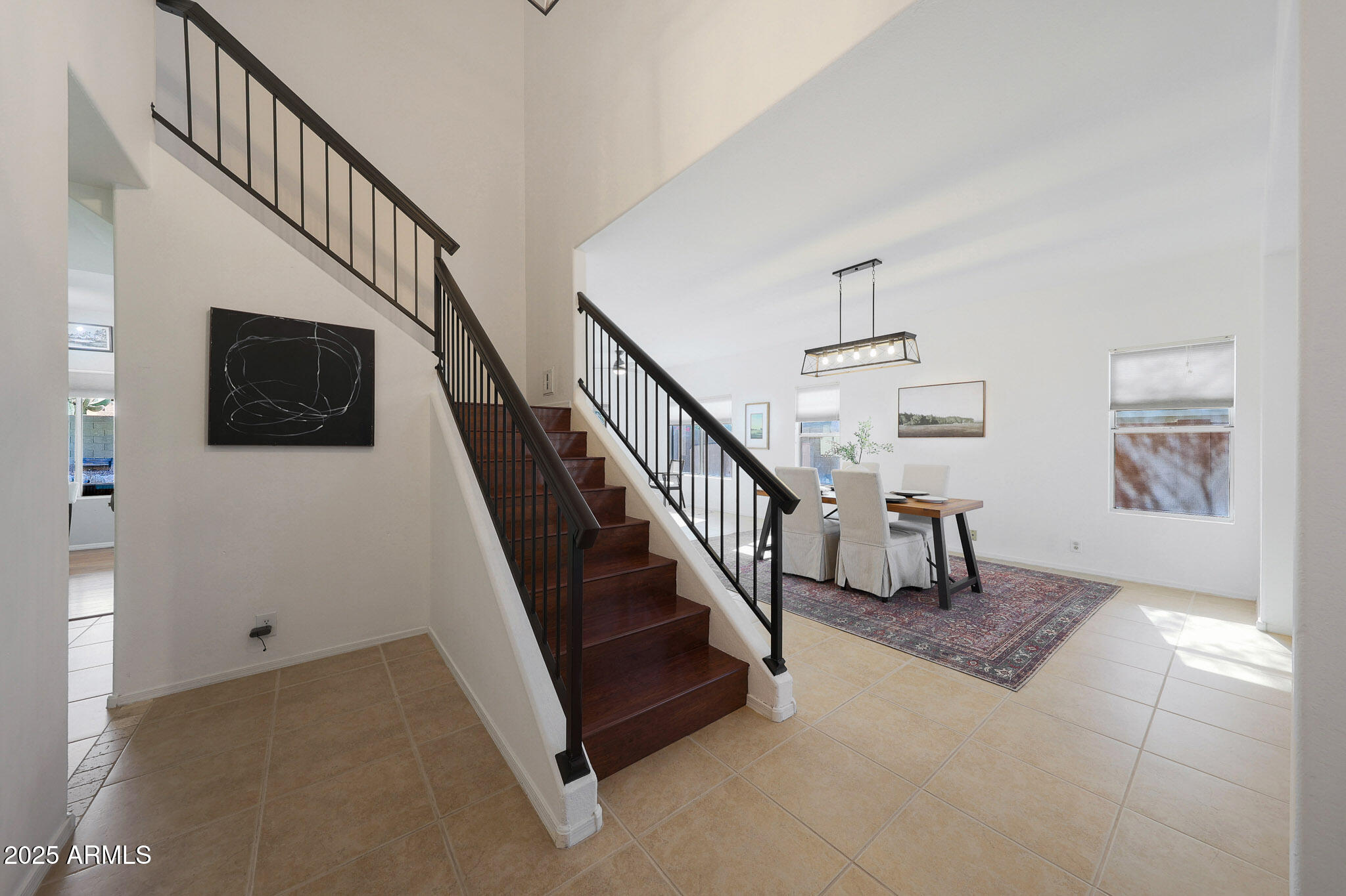 4121 E Milton Drive Property Photo 4