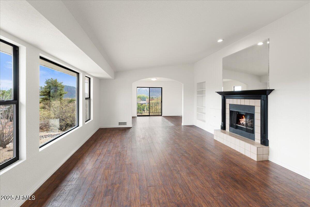 125 Sycamore Street Property Photo 12