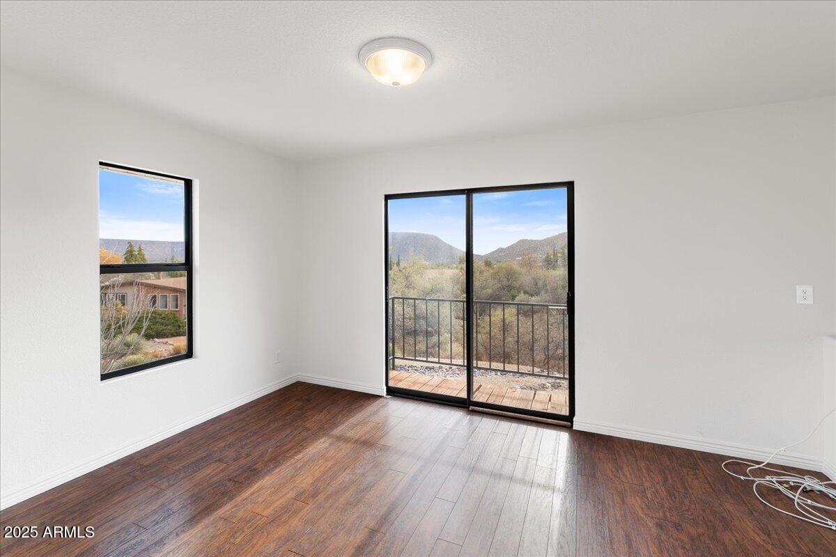 125 Sycamore Street Property Photo 15