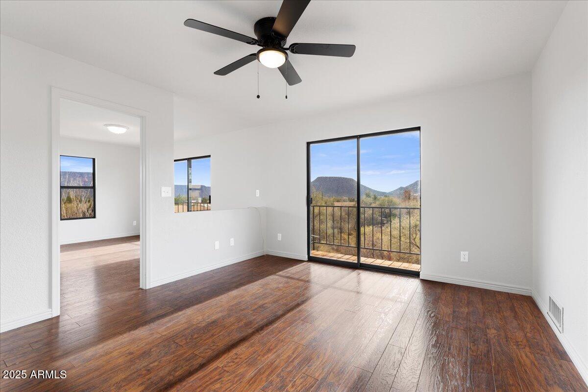 125 Sycamore Street Property Photo 17