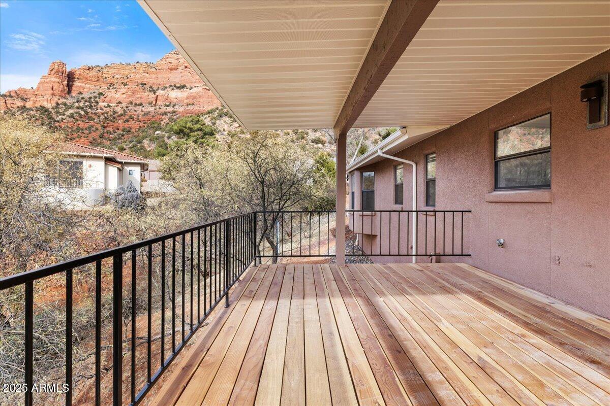 125 Sycamore Street Property Photo 36