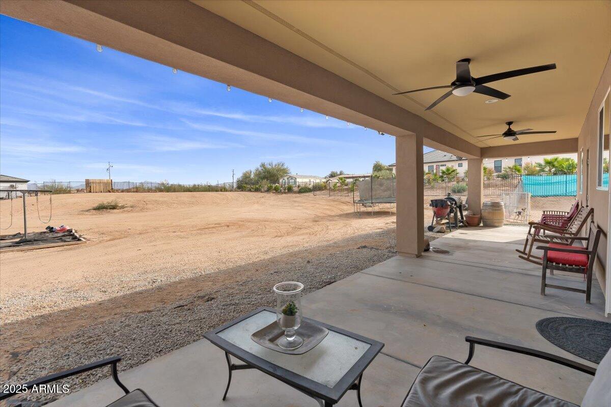12121 S 214th Avenue Property Photo 39