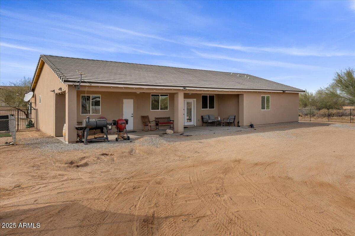 12121 S 214th Avenue Property Photo 43