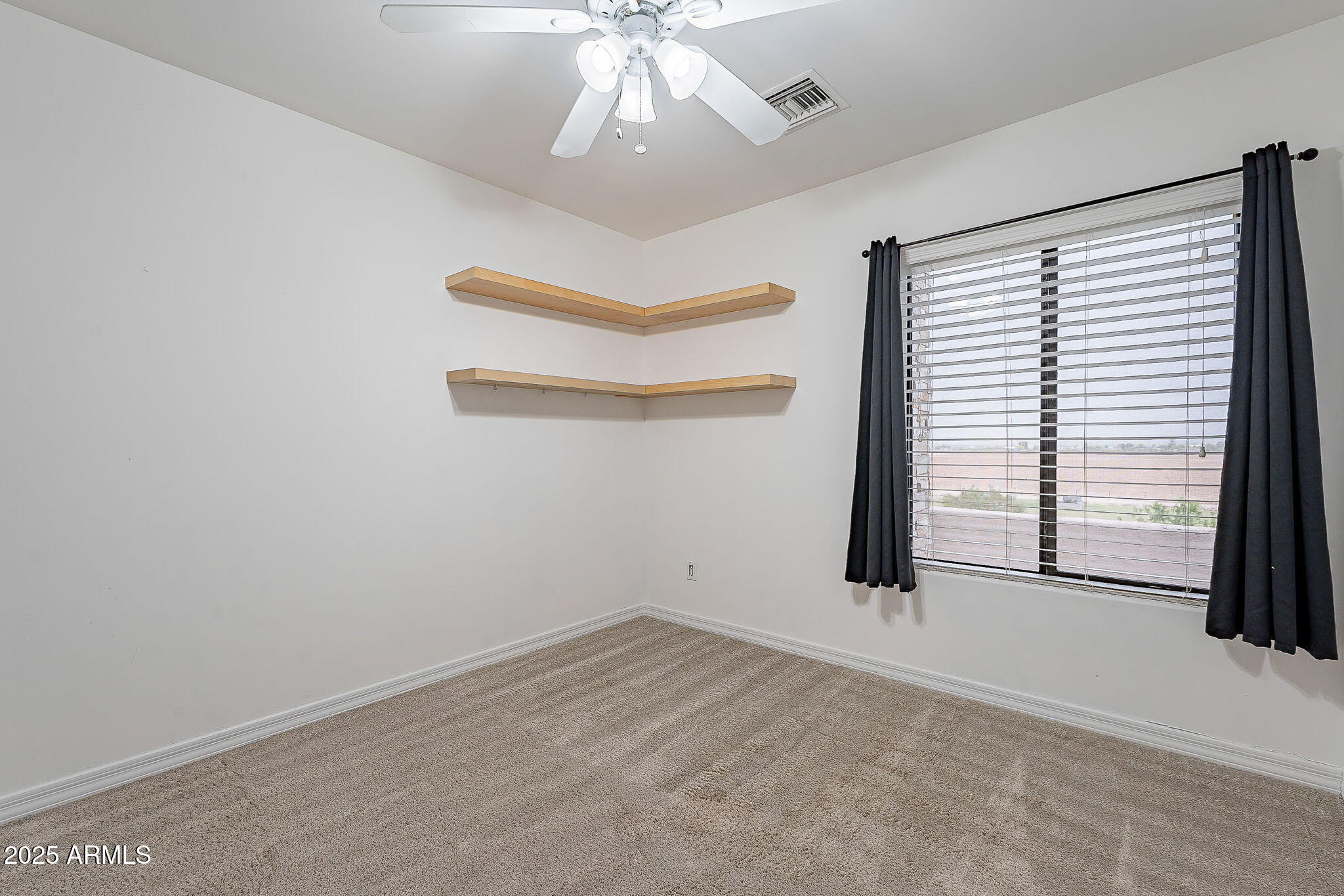 3770 E Graythorn Way Property Photo 39