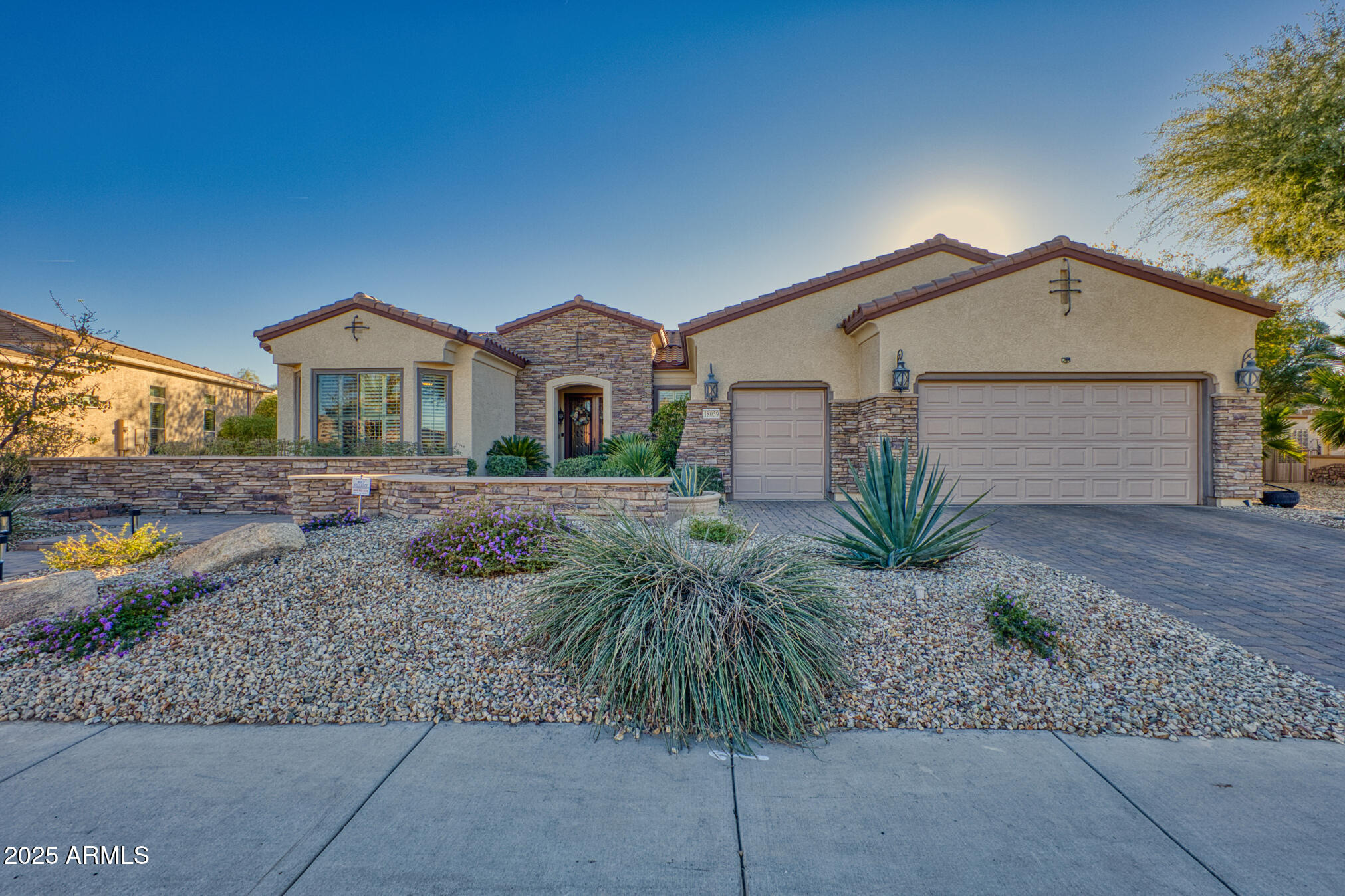 18059 W Tierra Del Sol Drive Property Photo 3
