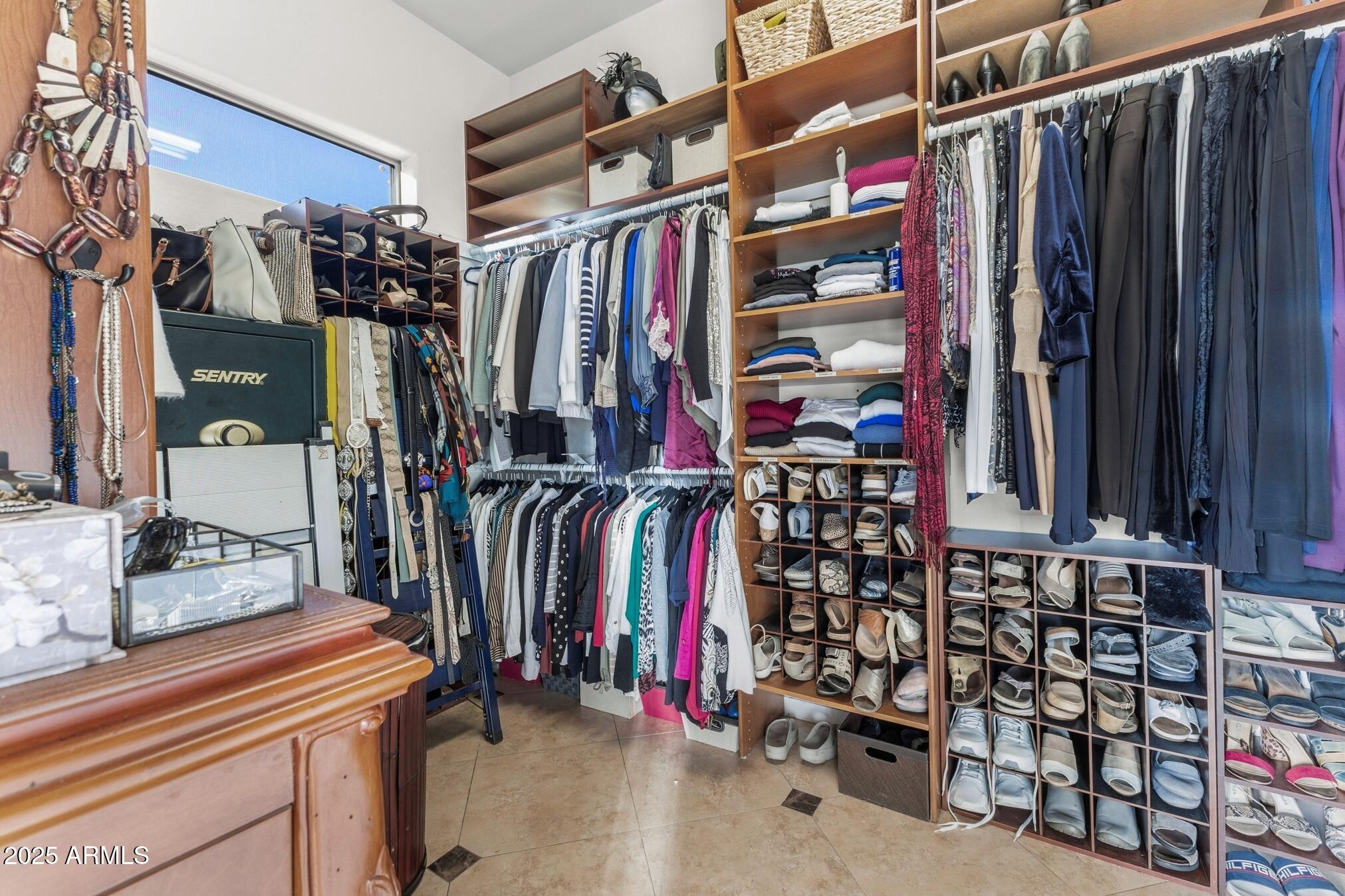 18059 W Tierra Del Sol Drive Property Photo 18