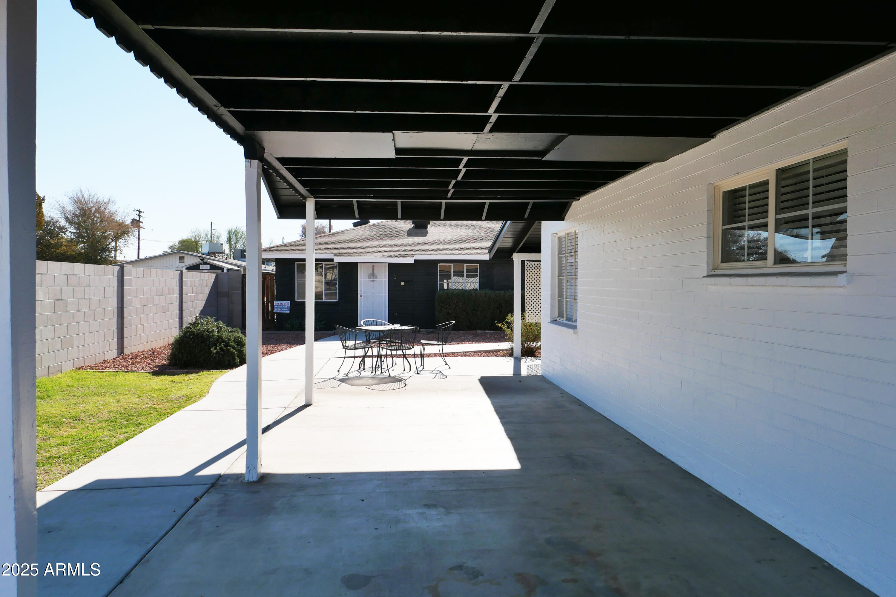 735 W Coolidge Street Property Photo 23