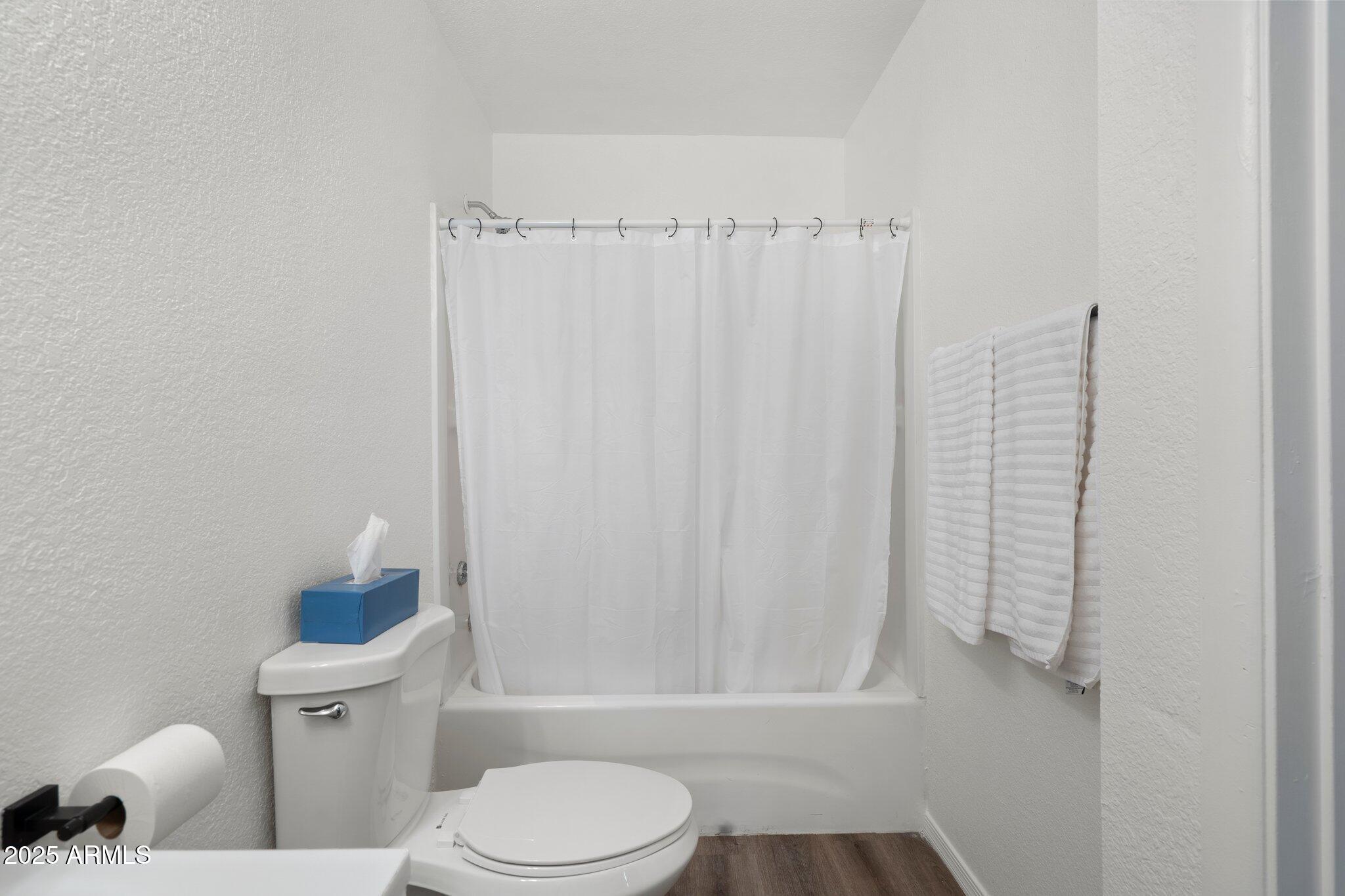 601 N Cameron Avenue Property Photo 16