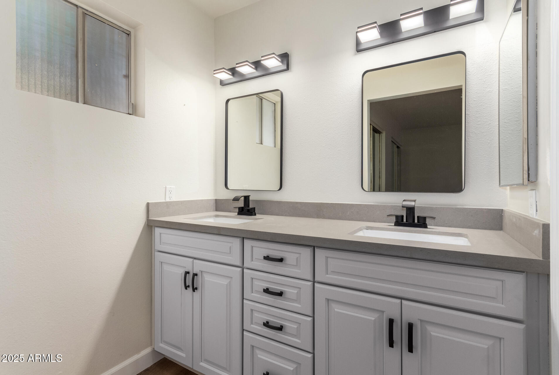 4316 E La Puente Avenue Property Photo 8
