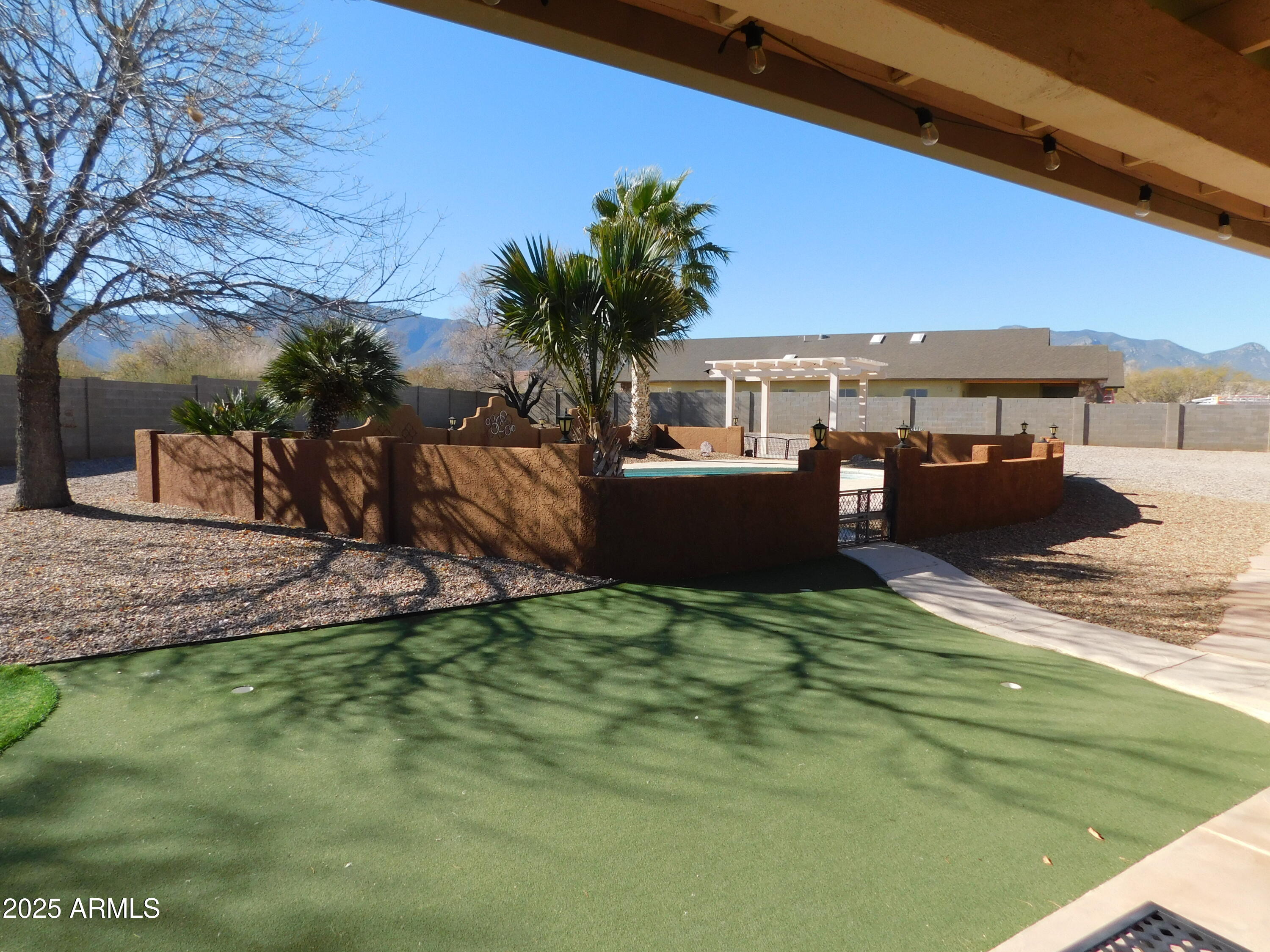 2720 E Eagle Rock Drive Property Photo 44