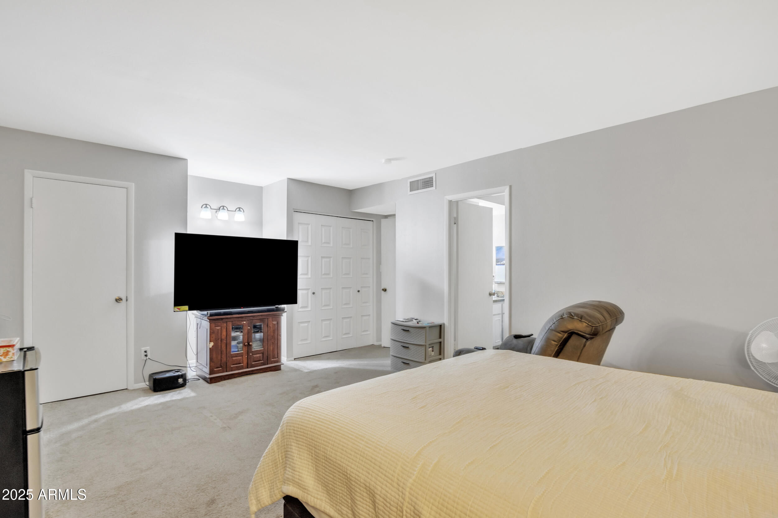 1732 E Baker Drive Property Photo 12