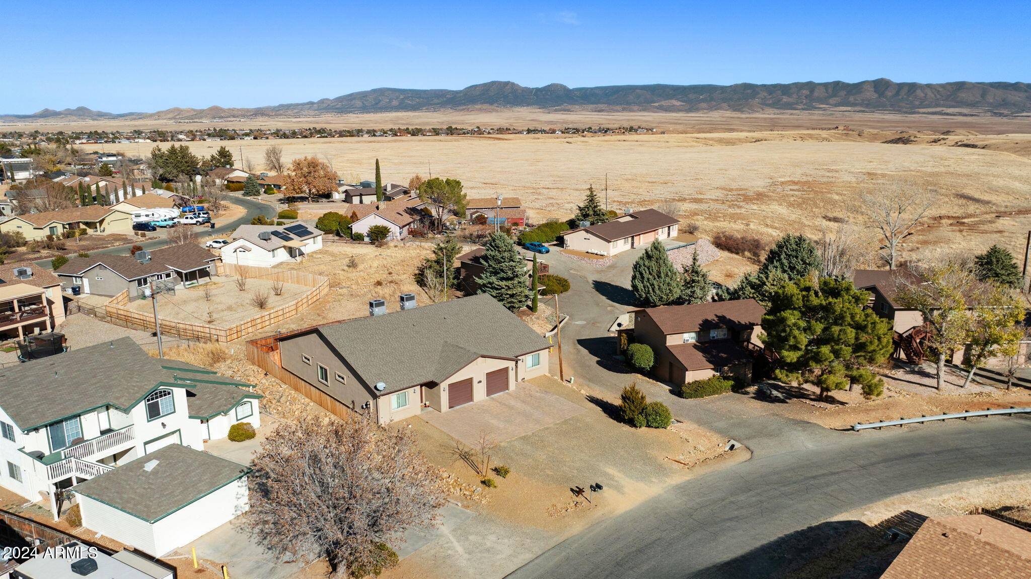 8936 E Yavapai Road Property Photo 2