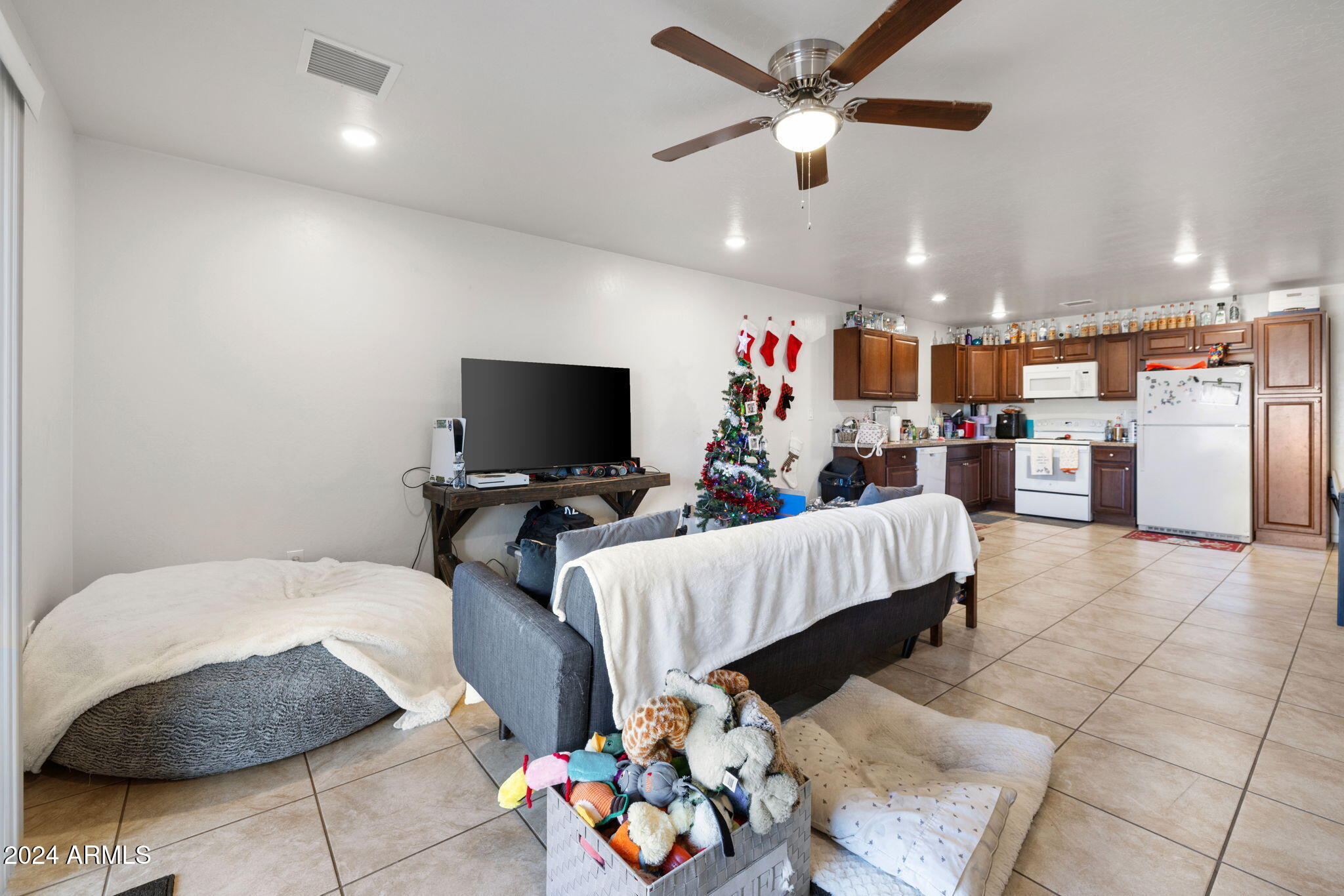 8936 E Yavapai Road Property Photo 10