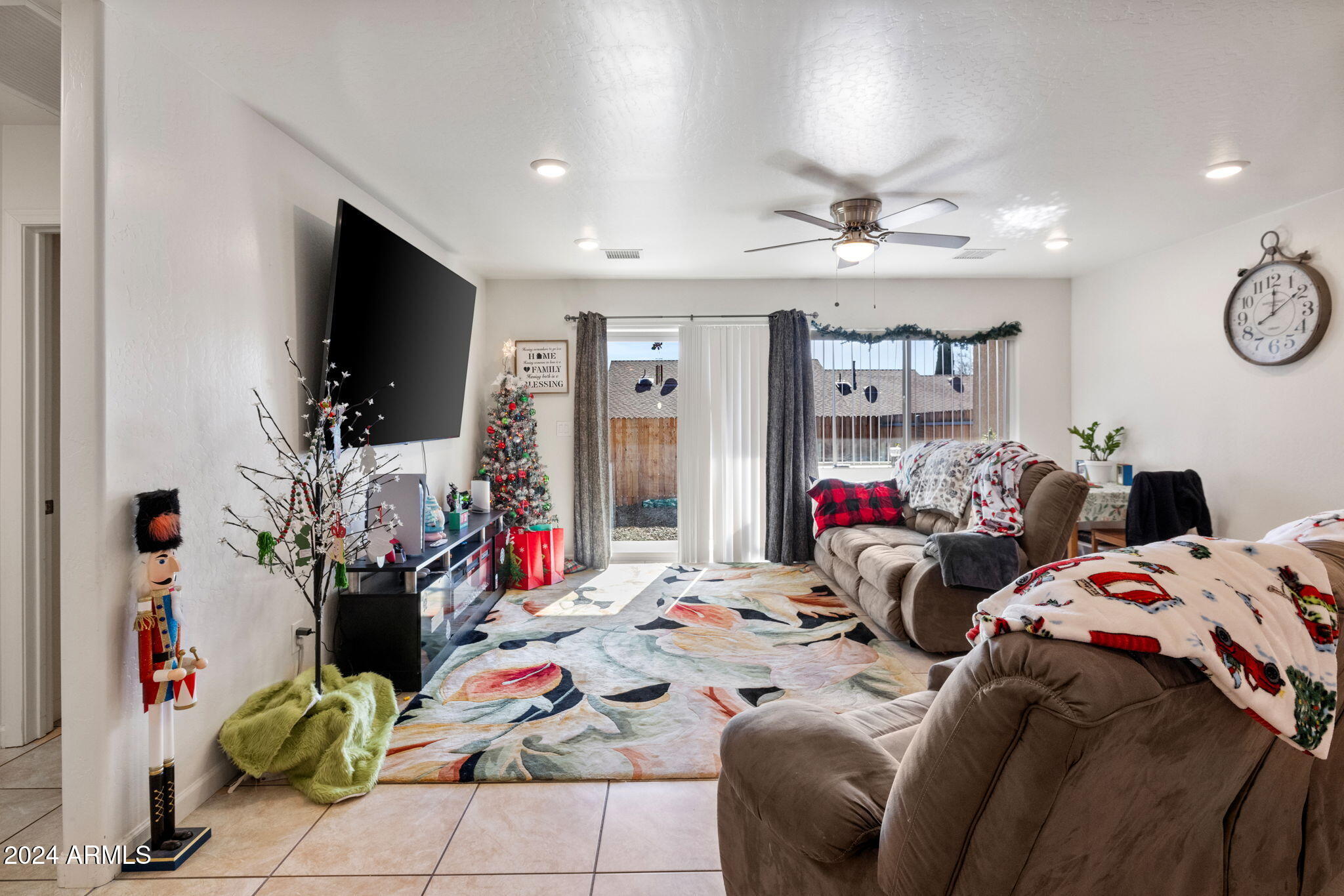 7045 E Addis Avenue Property Photo 8