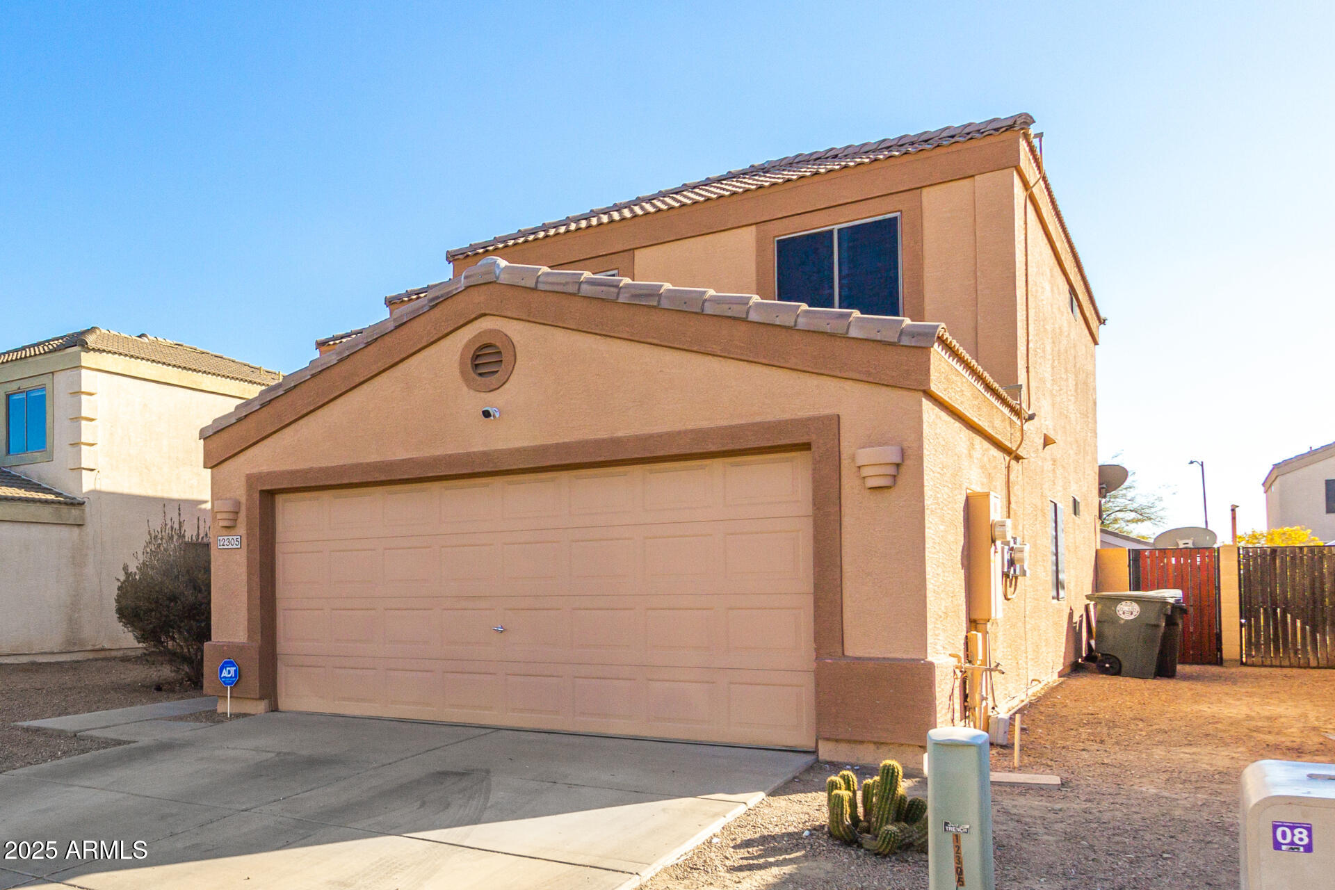 12305 W Flores Drive Property Photo 3
