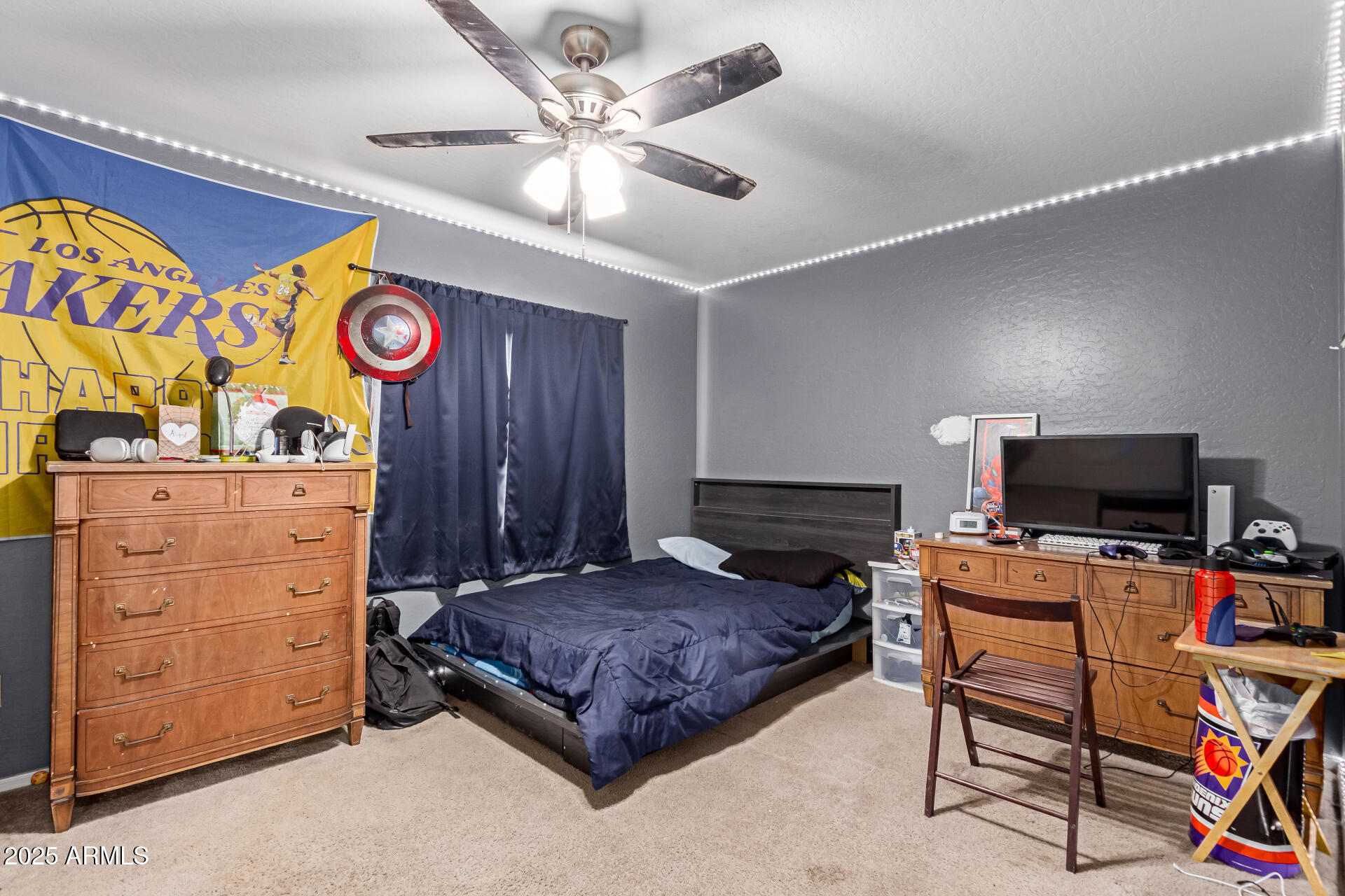 12305 W Flores Drive Property Photo 11