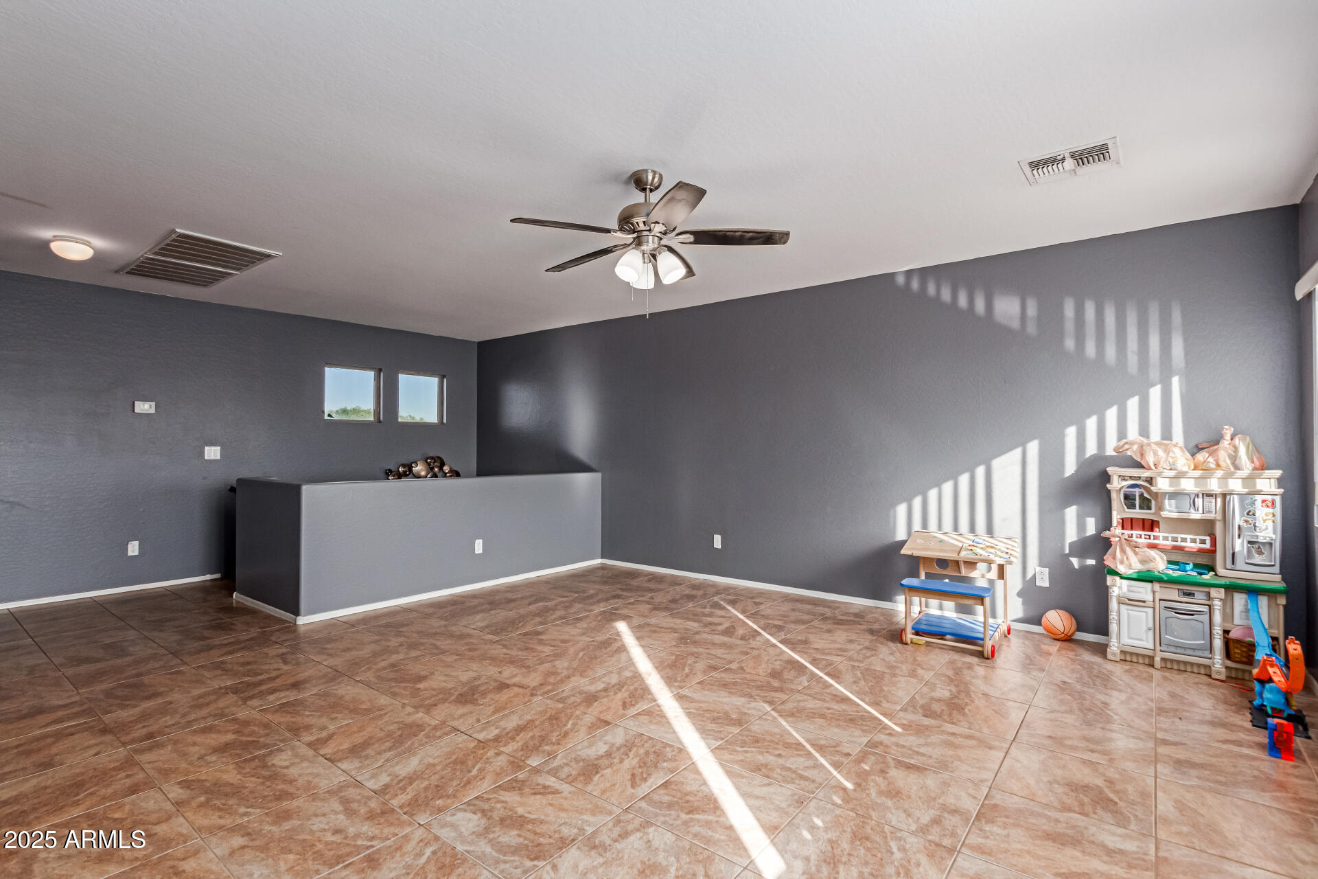 12305 W Flores Drive Property Photo 20