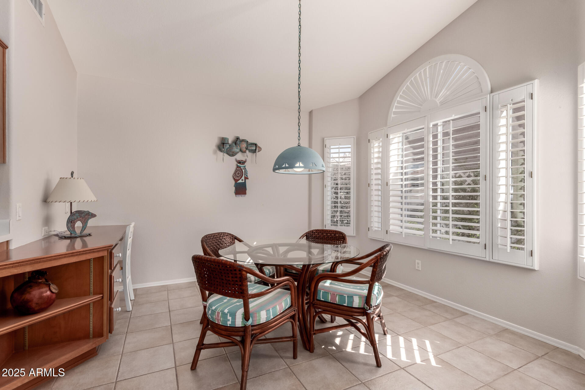 9237 E Diamond Drive Property Photo 10