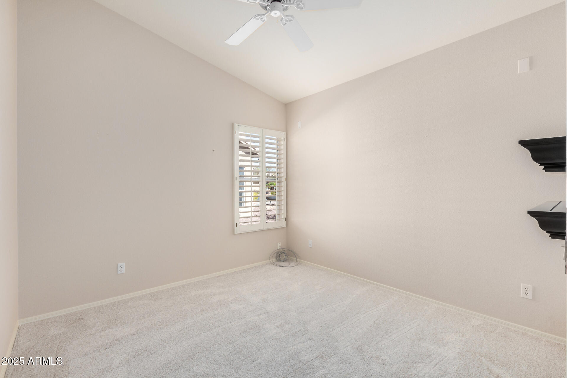 9237 E Diamond Drive Property Photo 17