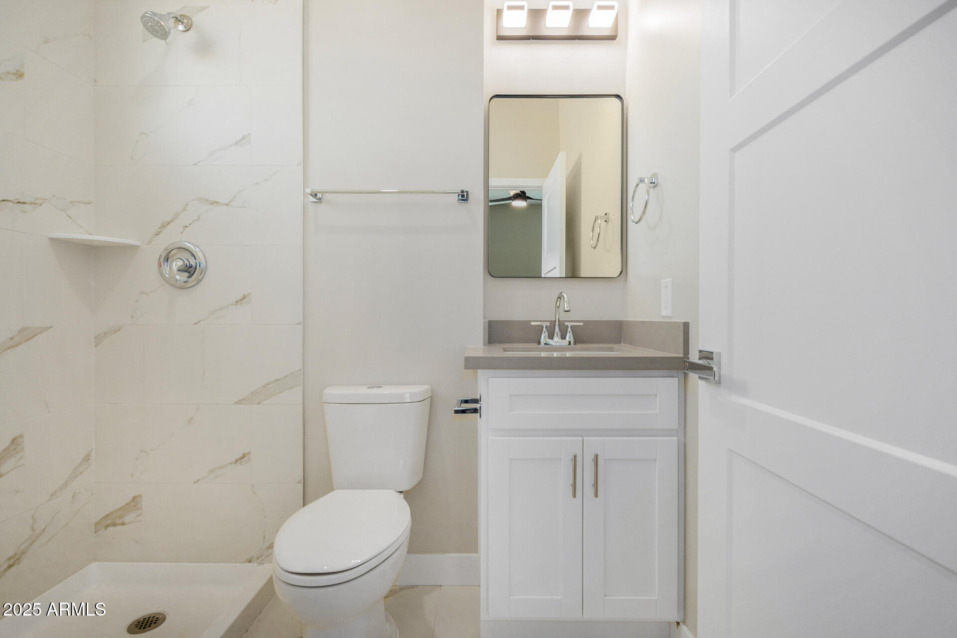 1305 E Madison Street Property Photo 14