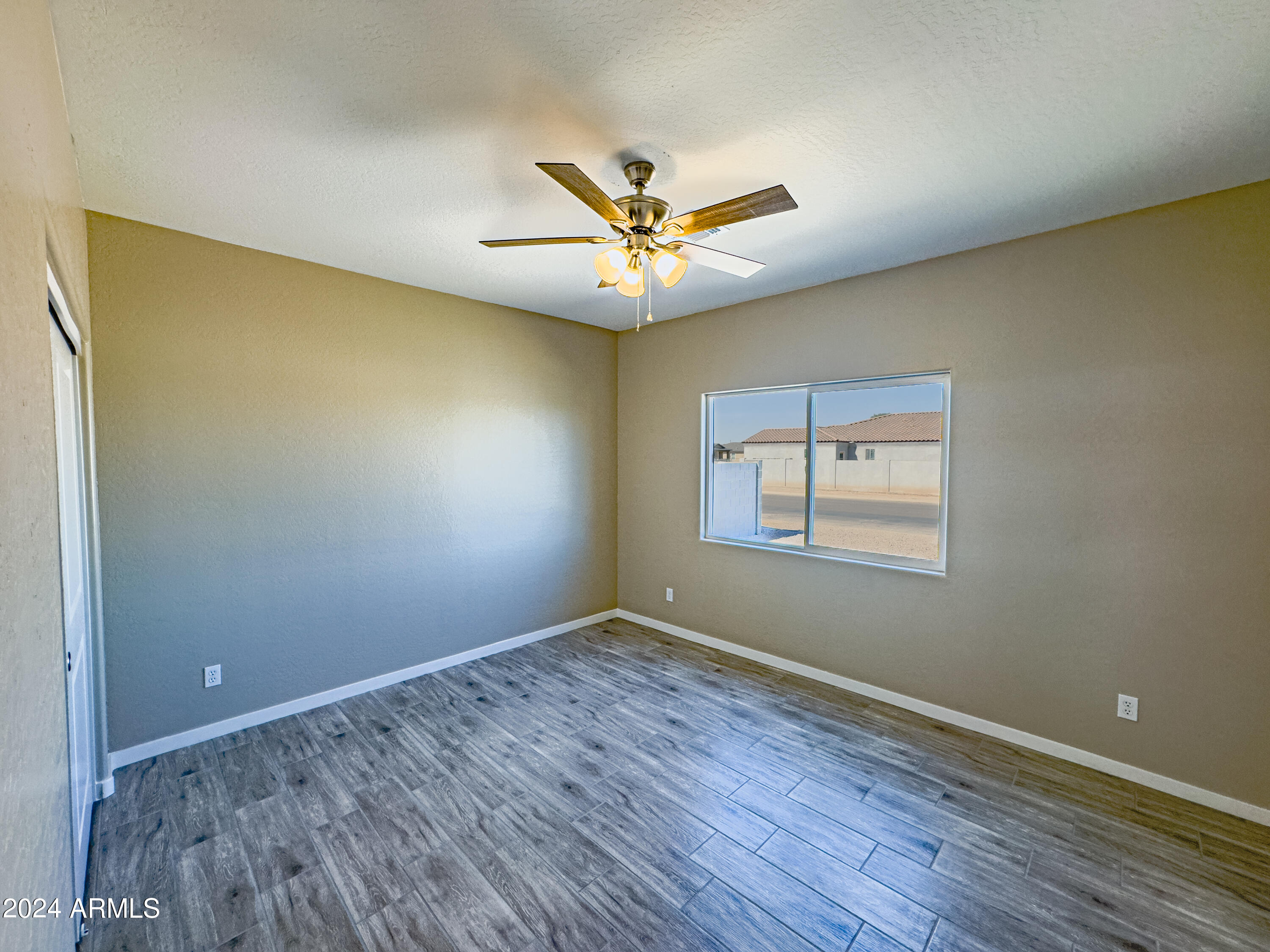 15235 S Country Club Drive Property Photo 12
