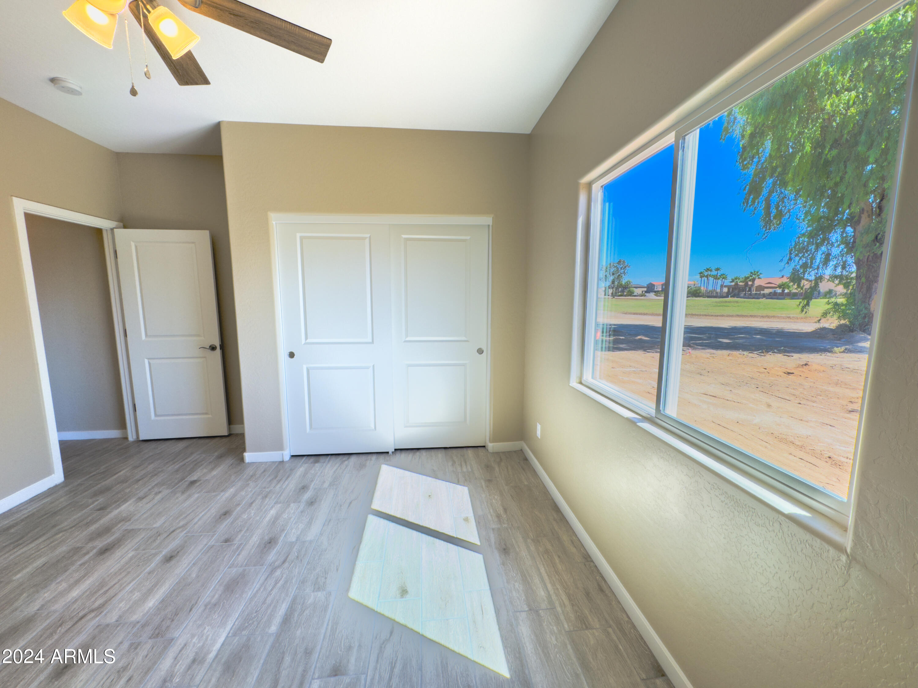 15235 S Country Club Drive Property Photo 14