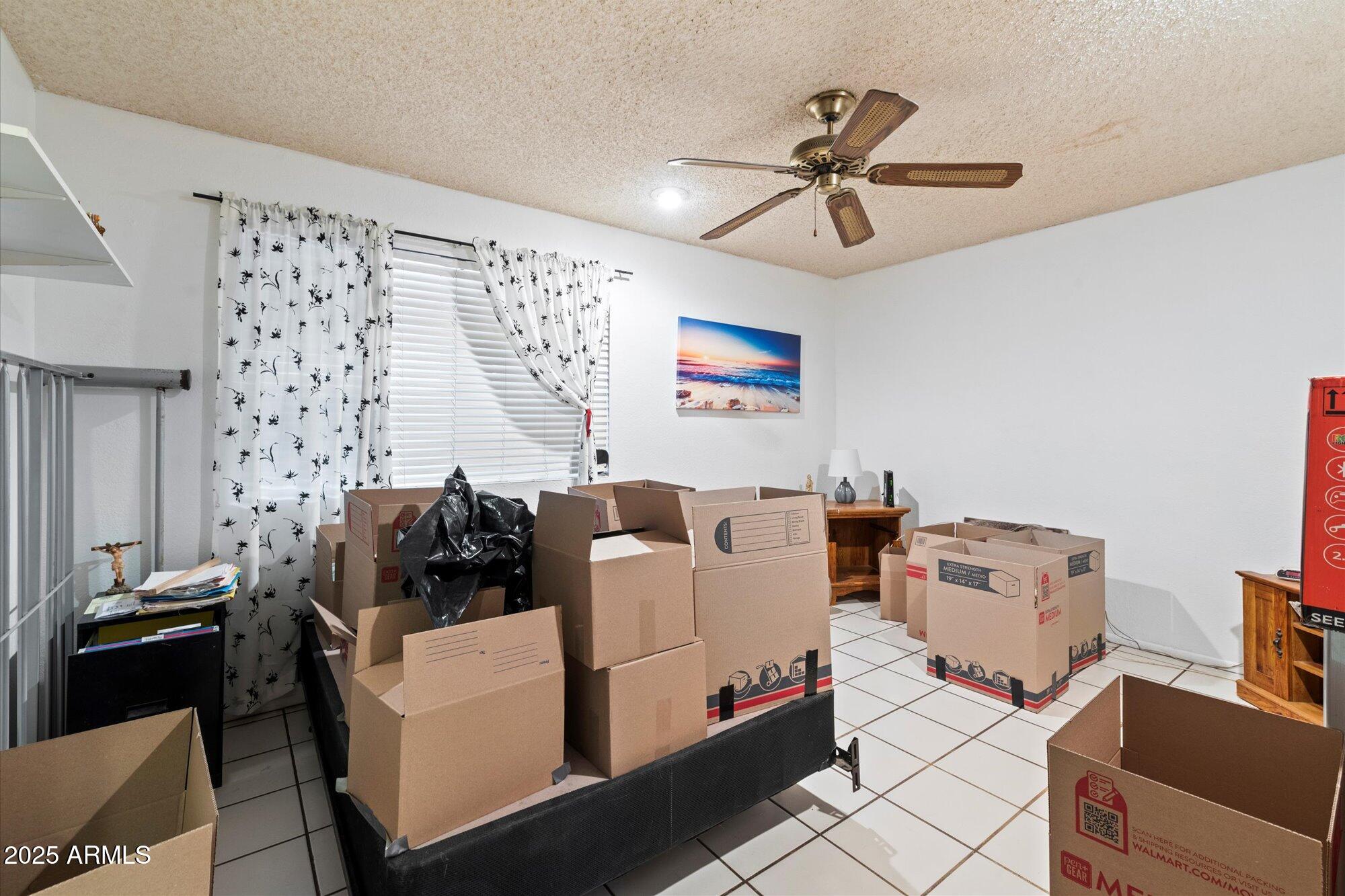 6820 W Cameron Drive Property Photo 17