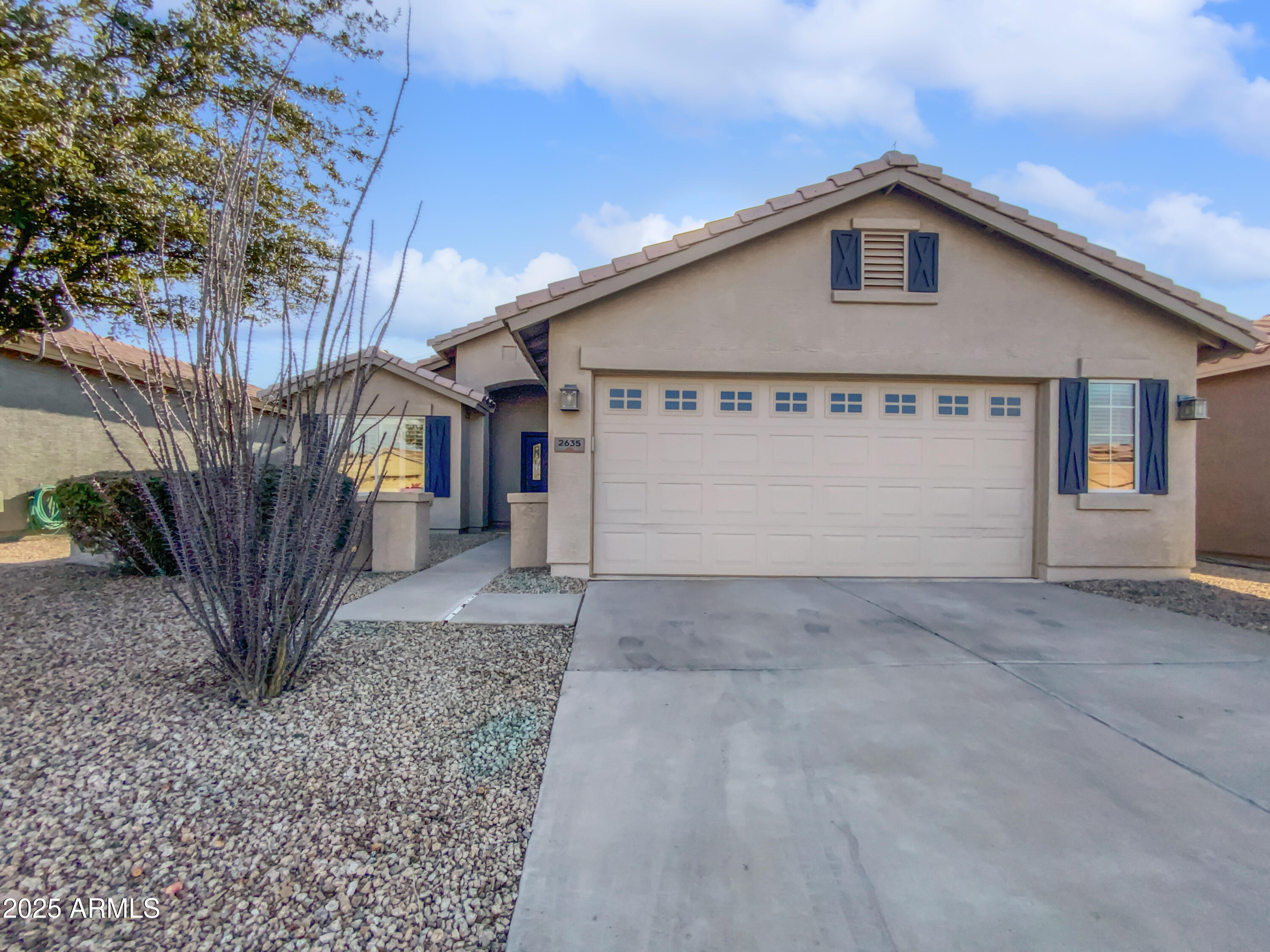 2635 E Desert Wind Drive Property Photo 1