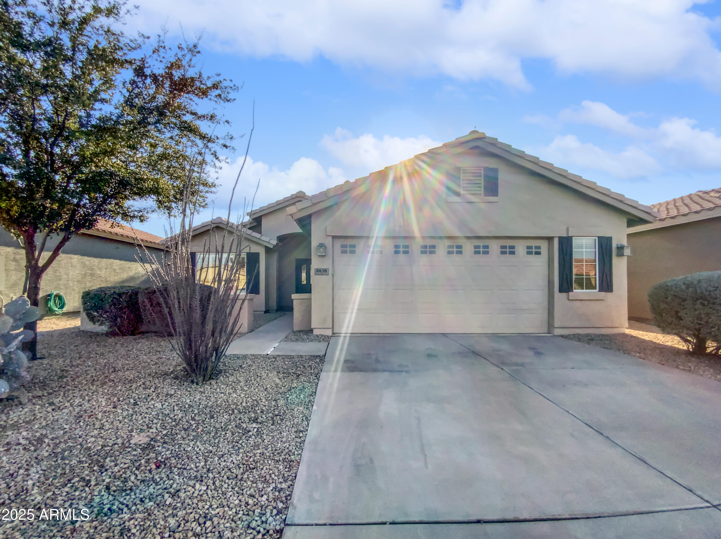 2635 E Desert Wind Drive Property Photo 10