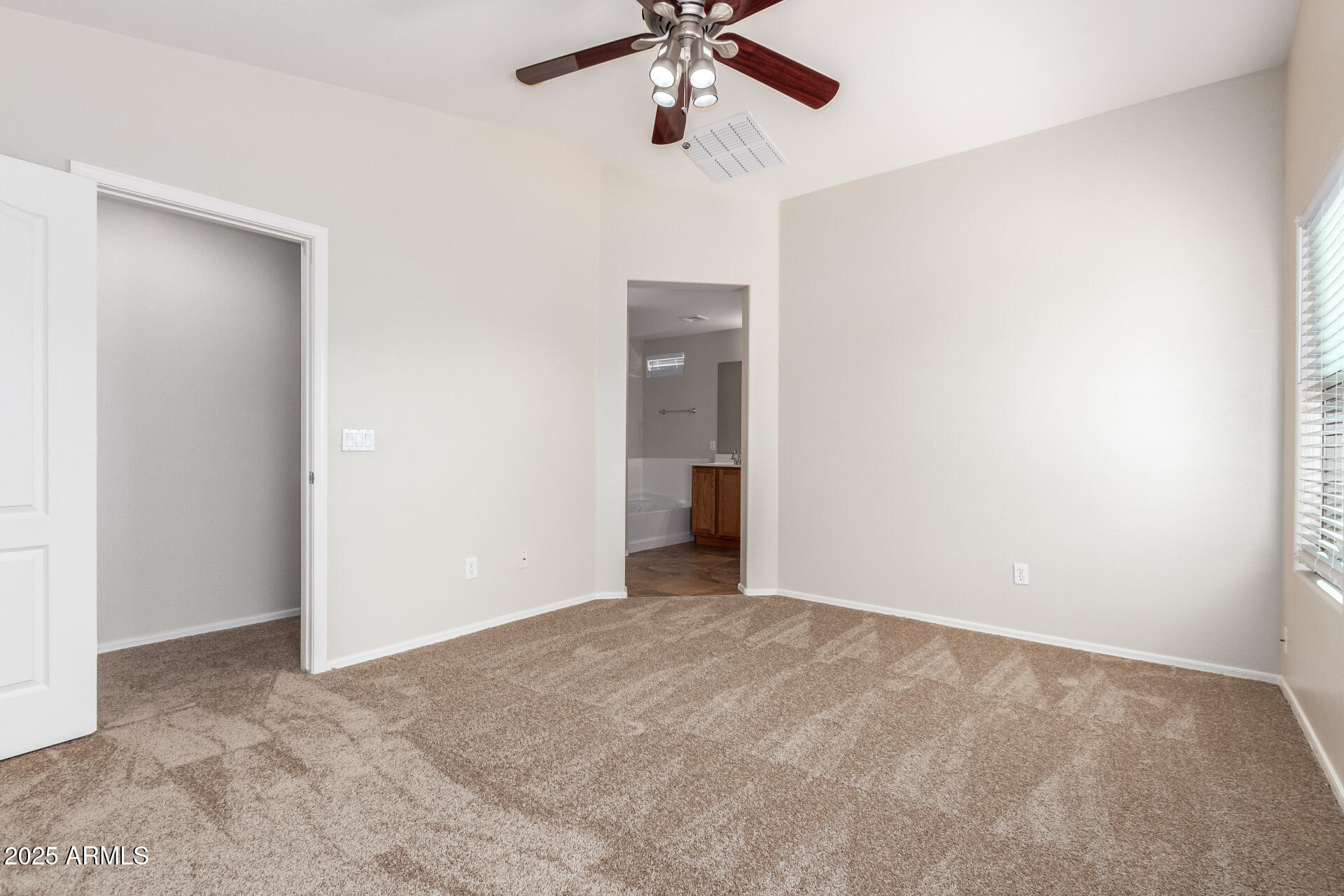 1749 W Desert Mountain Drive Property Photo 14