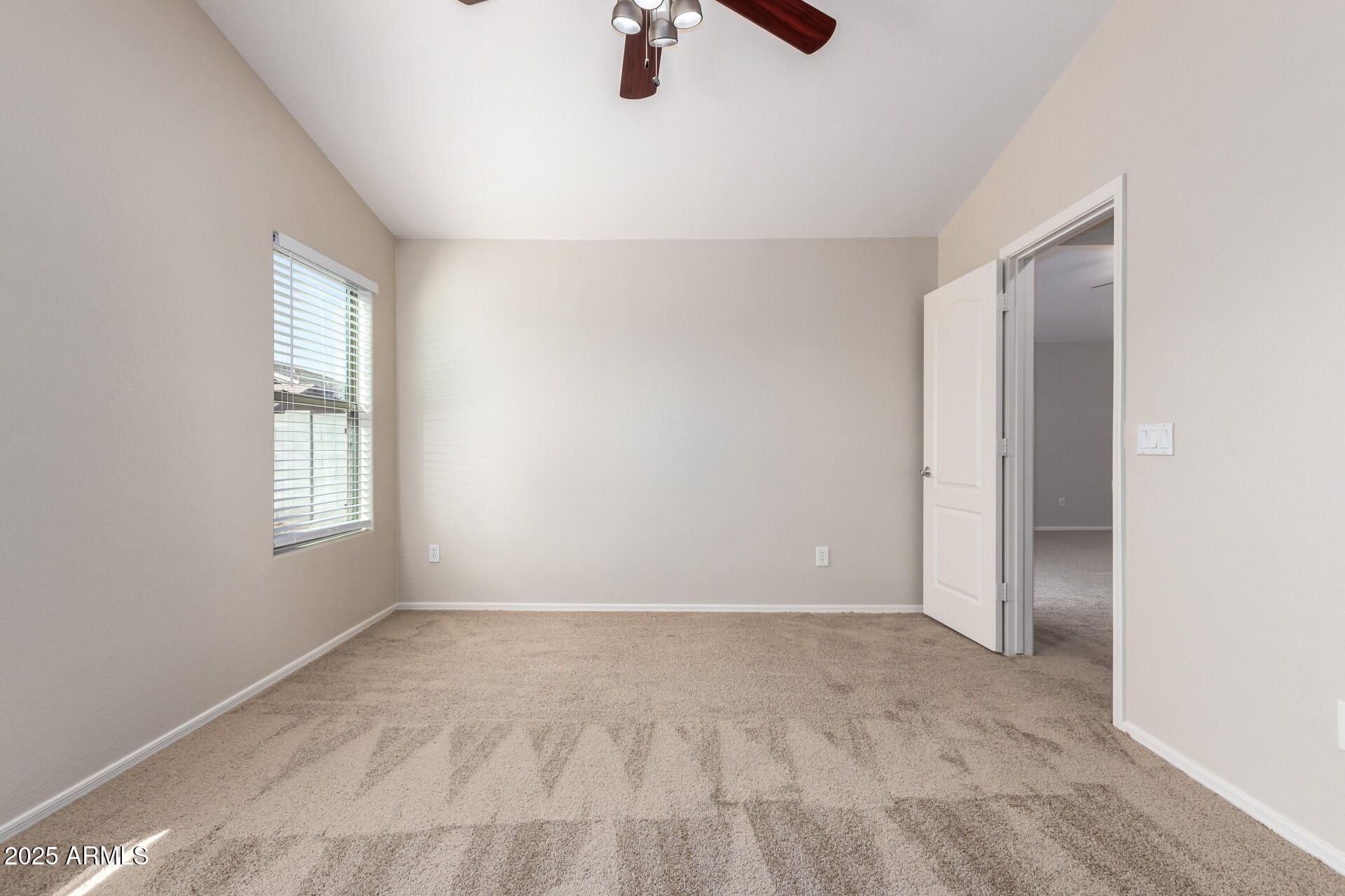 1749 W Desert Mountain Drive Property Photo 16