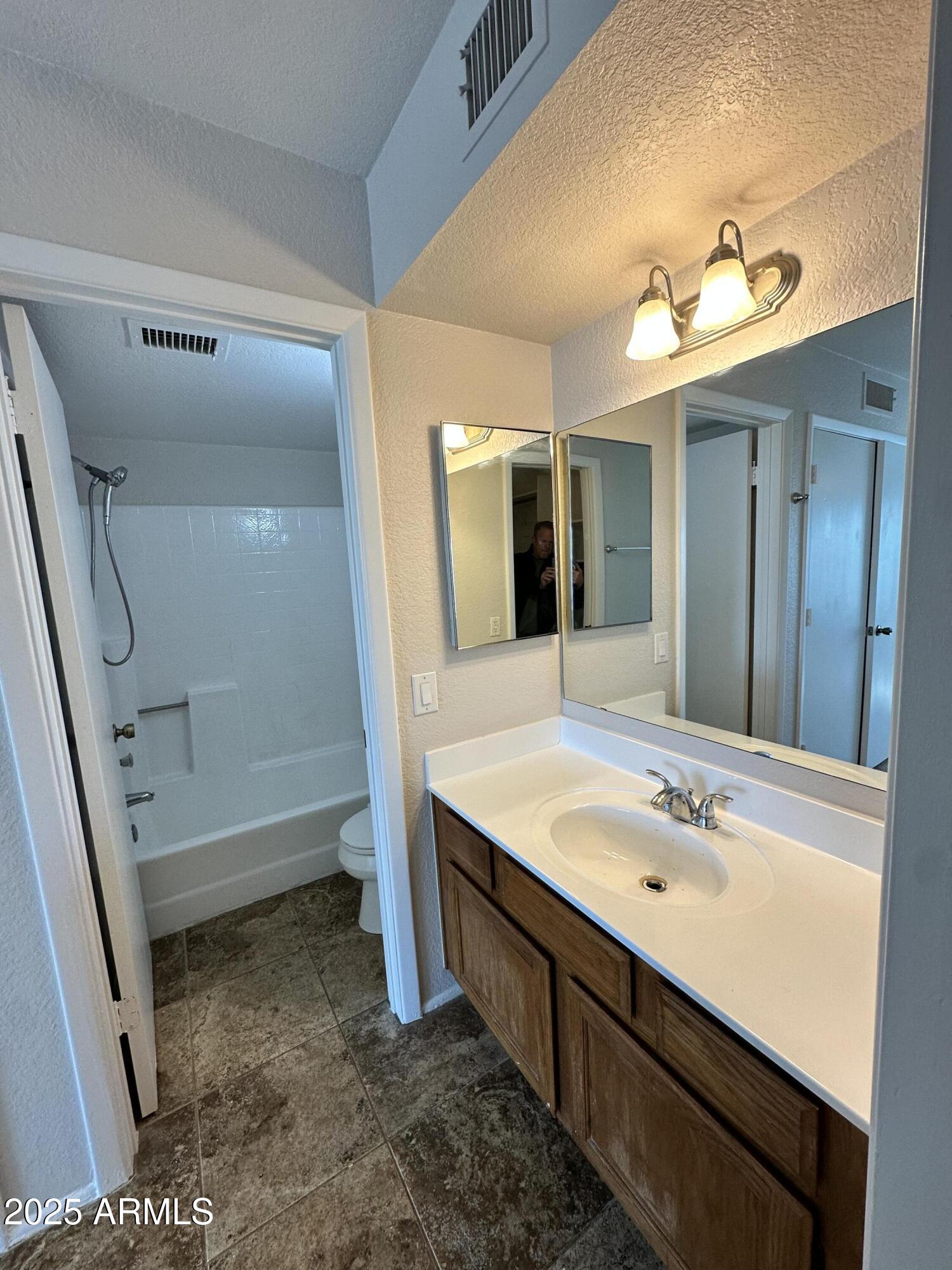 8625 E Belleview Place Property Photo 30