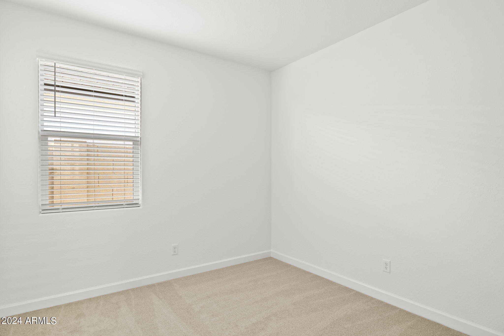 1559 S 239th Drive Property Photo 30