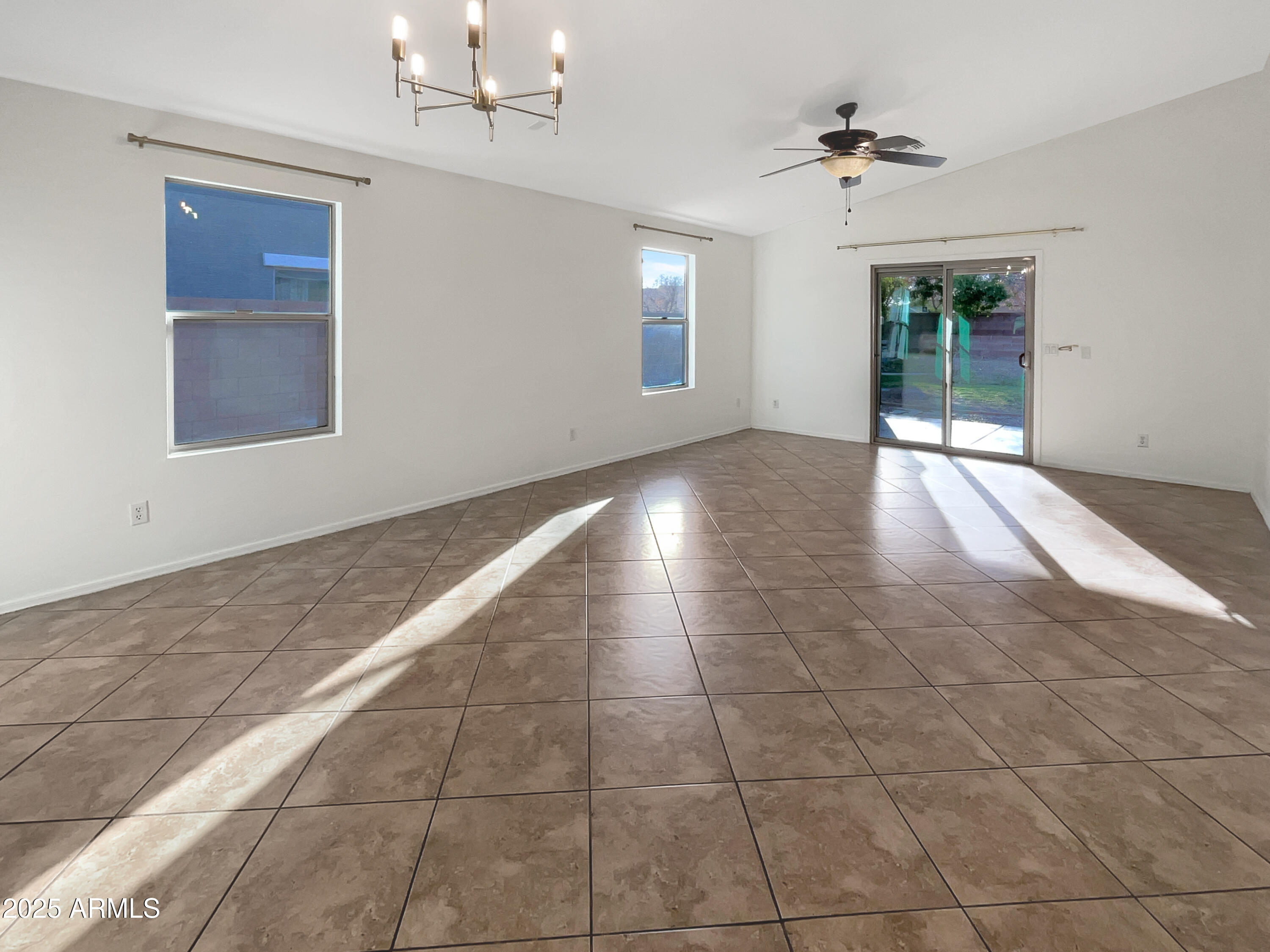 6038 S Connie Lane Property Photo 3