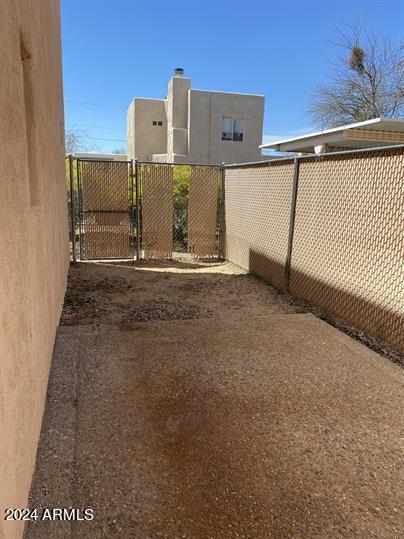 3319 E Presidio Road Property Photo 10