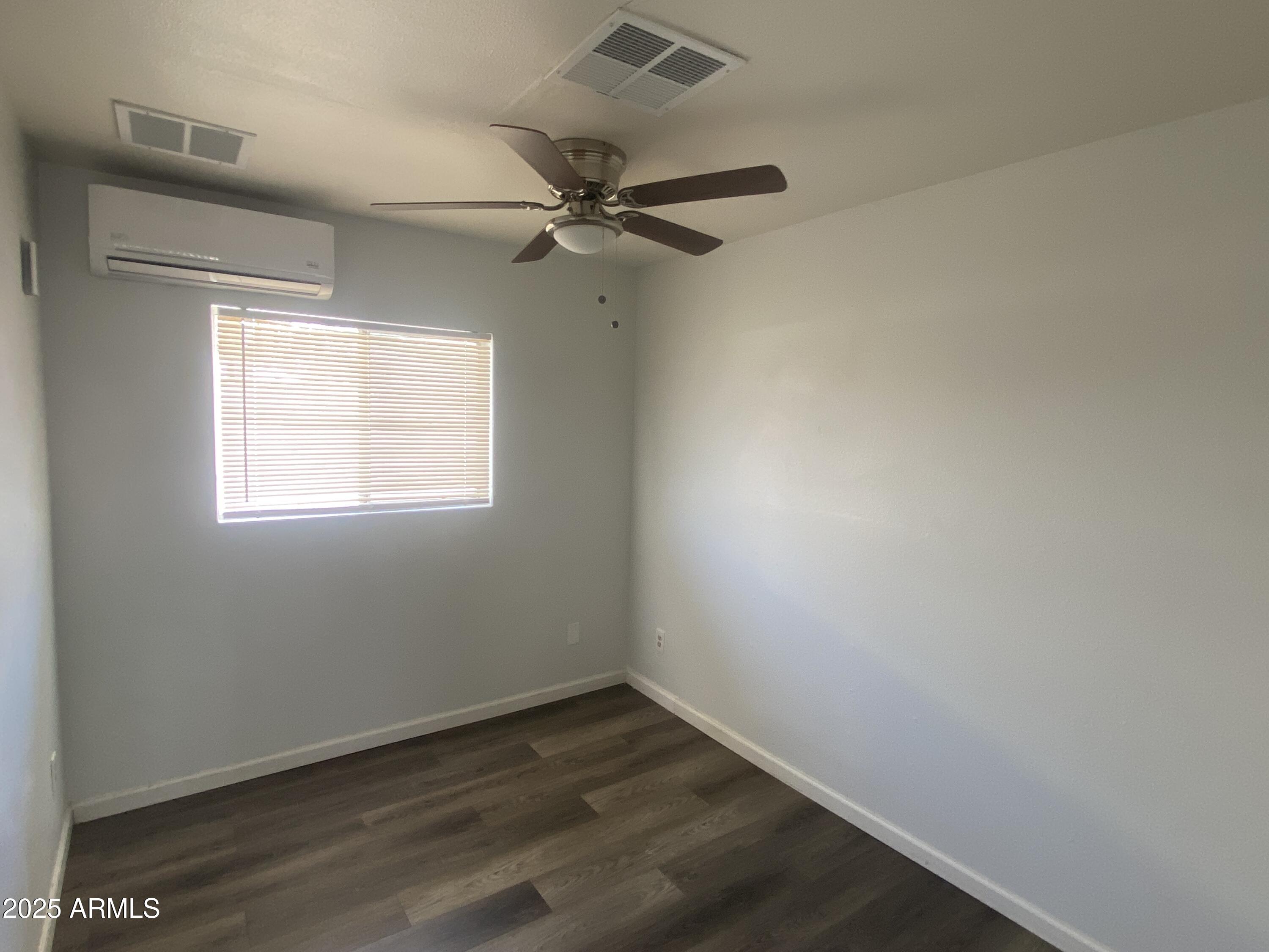 9201 N 12th Street Property Photo 30